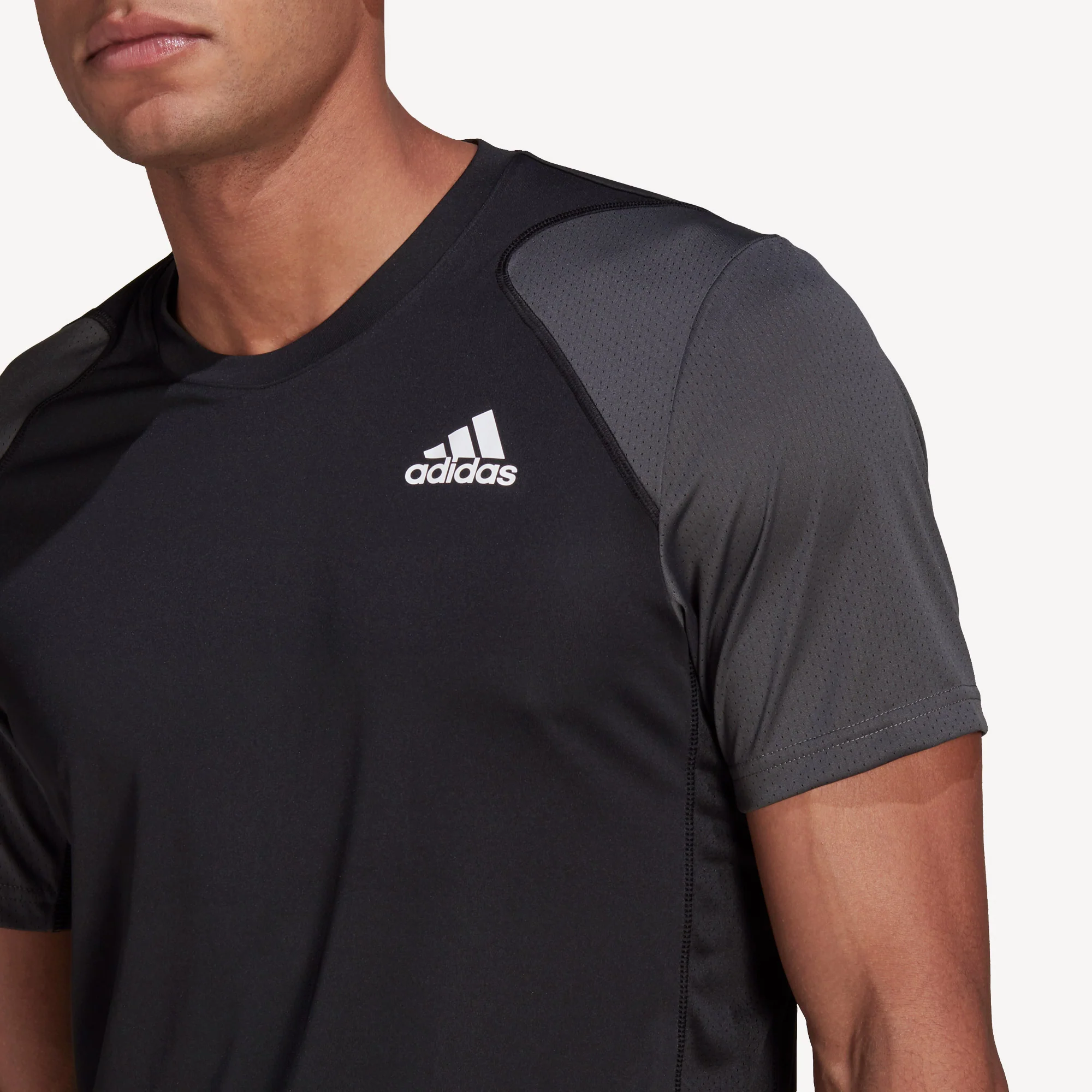 adidas Club Men's Tennis Shirt - Image 4