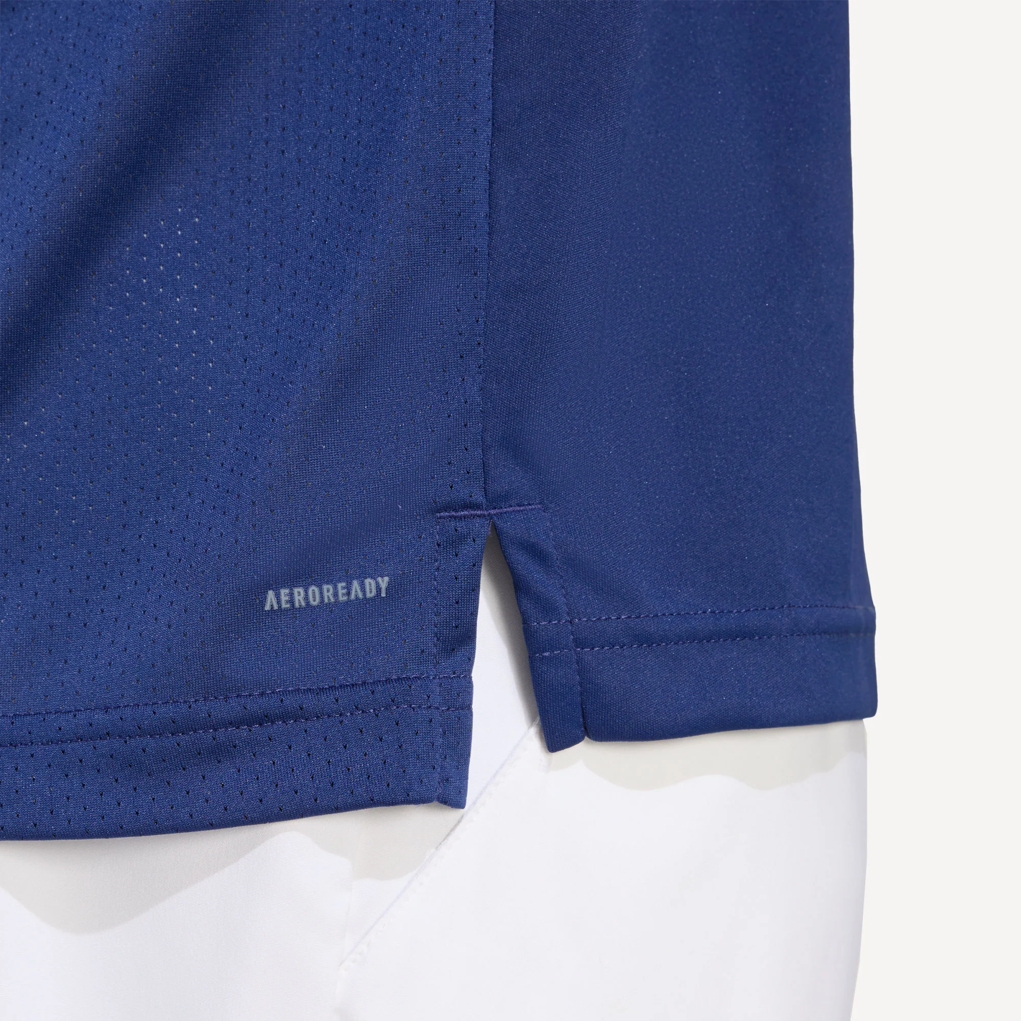adidas Club Men's Tennis Shirt - Image 4