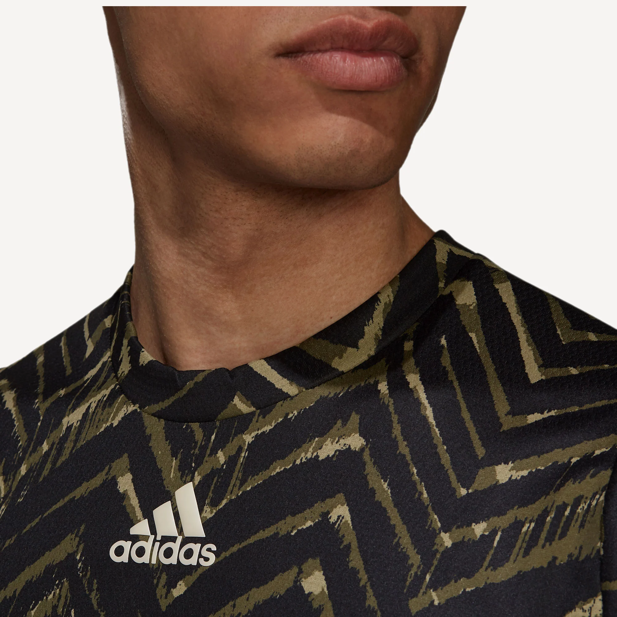 adidas Freelift Primeblue Men's Printed Tennis Shirt - Image 4