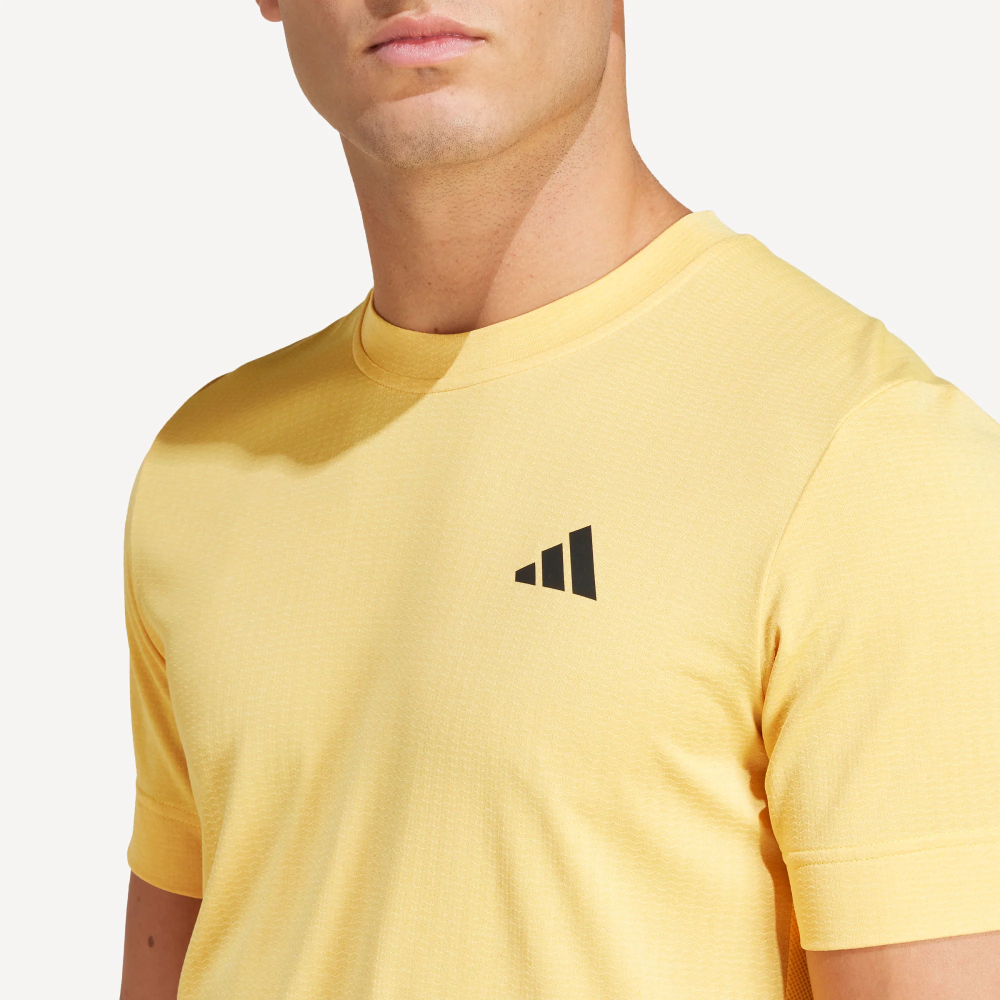 adidas Gameset Men's Freelift Tennis Shirt - Image 5