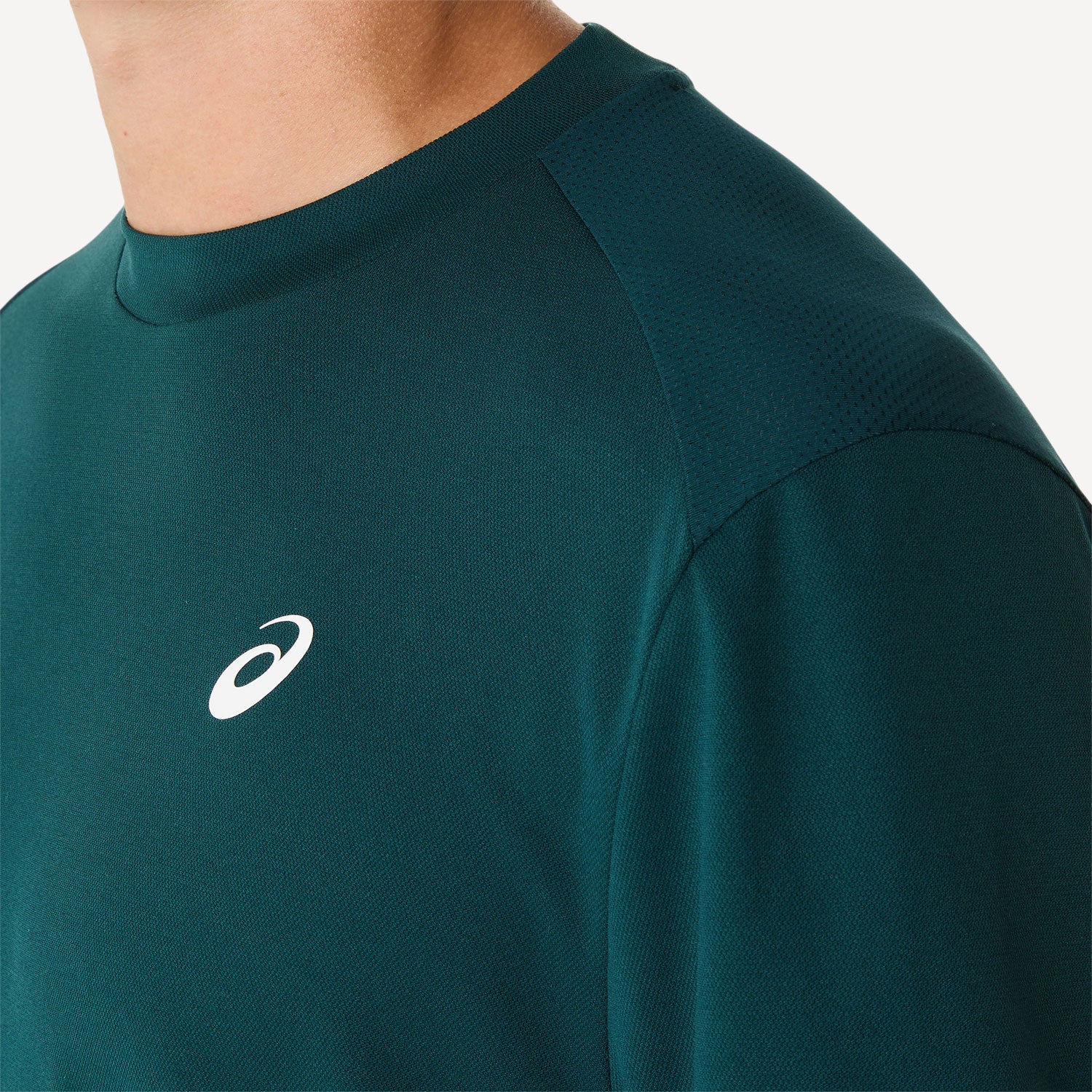 ASICS Court Men's Tennis Shirt - Image 4