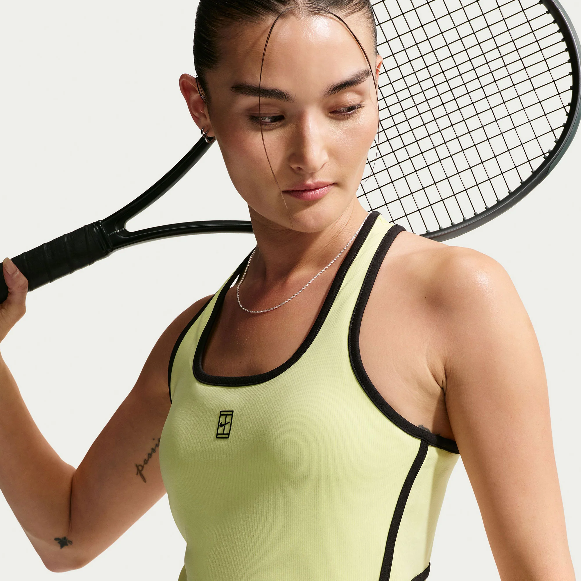 Nike Advantage Women's Dri-FIT Tennis Tank - Image 3