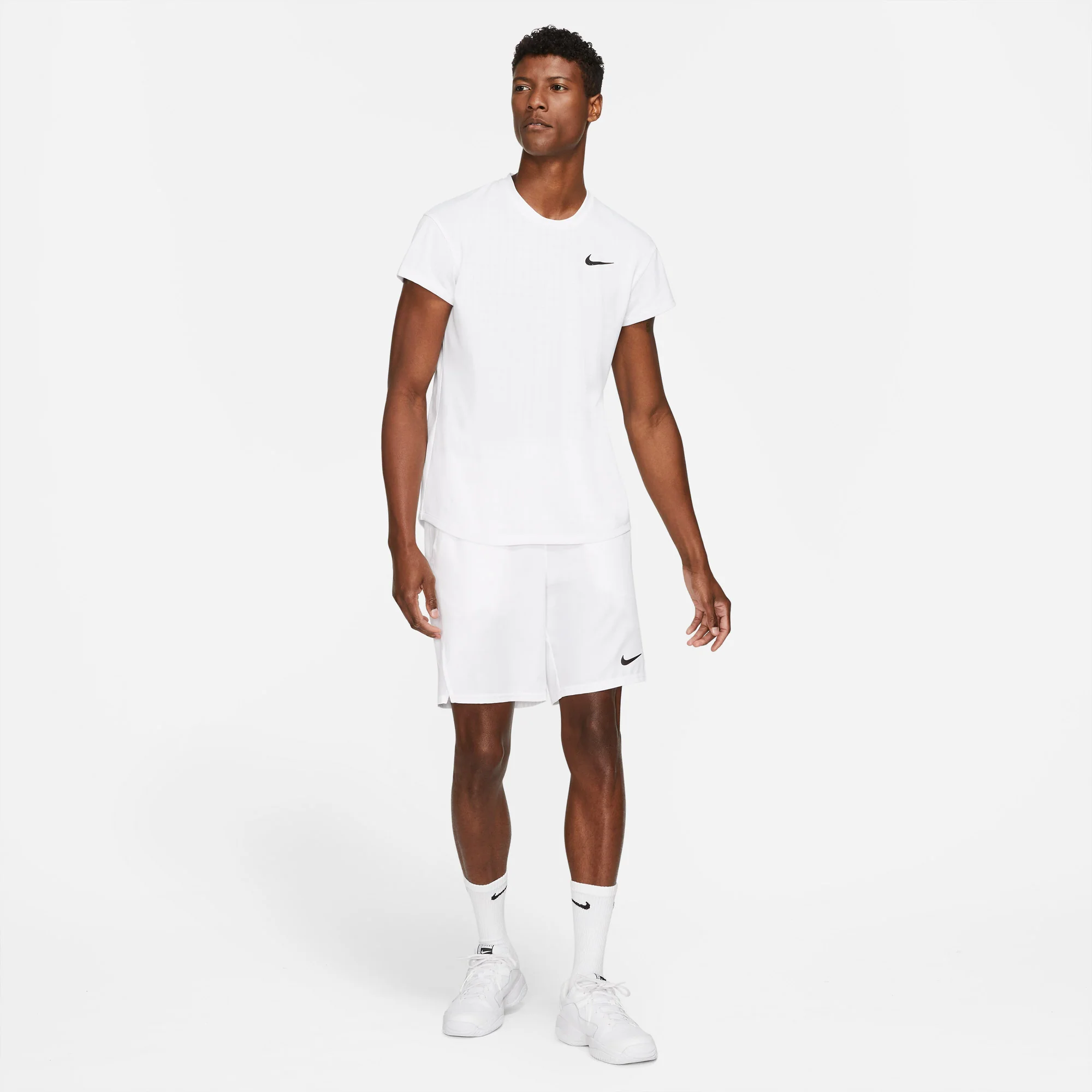 Nike Breathe Slam Men's Tennis Shirt - Image 3