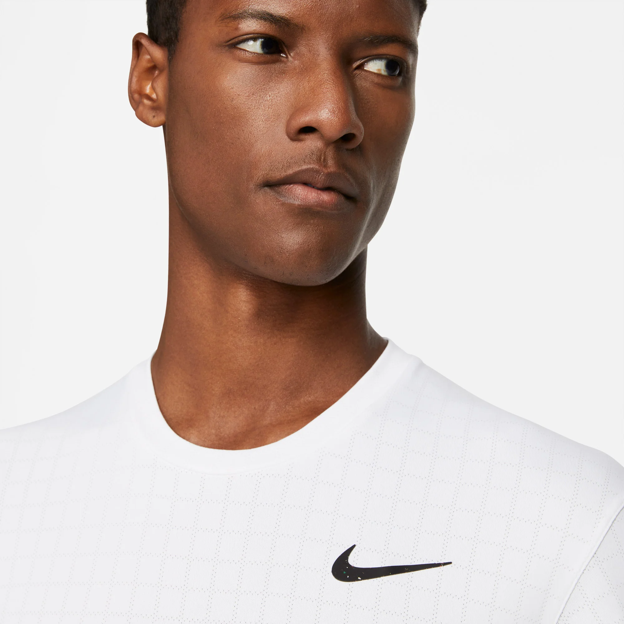 Nike Breathe Slam Men's Tennis Shirt - Image 4
