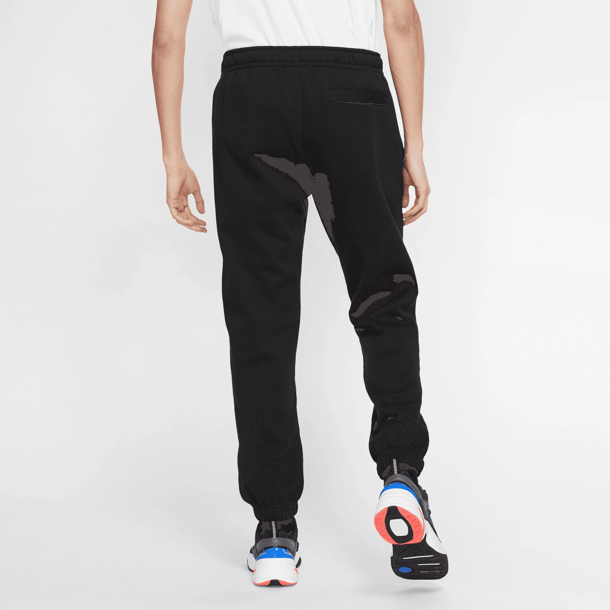 Nike Club Men's Fleece Pants - Image 2