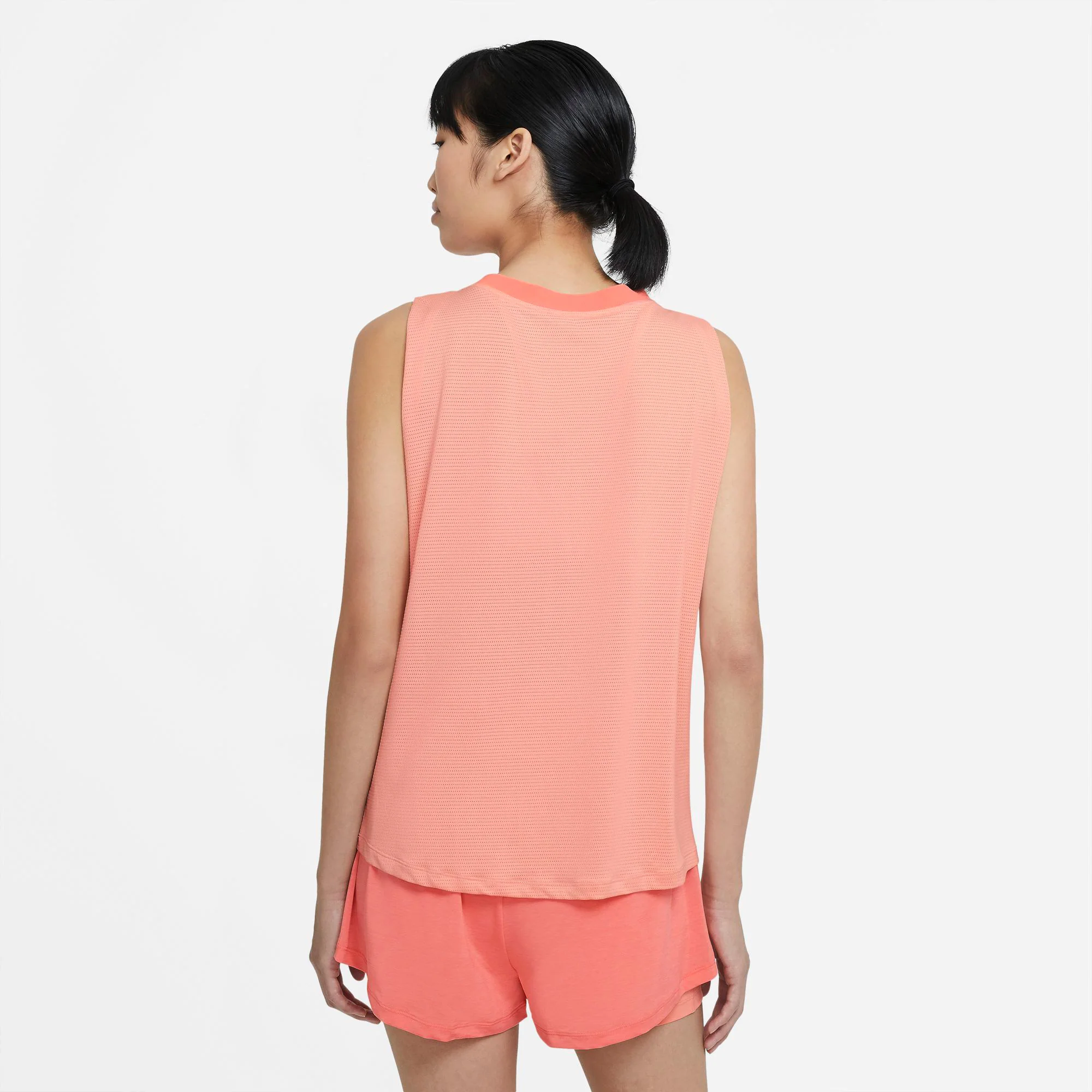 Nike Dri-FIT Advantage Women's Tennis Tank - Image 2