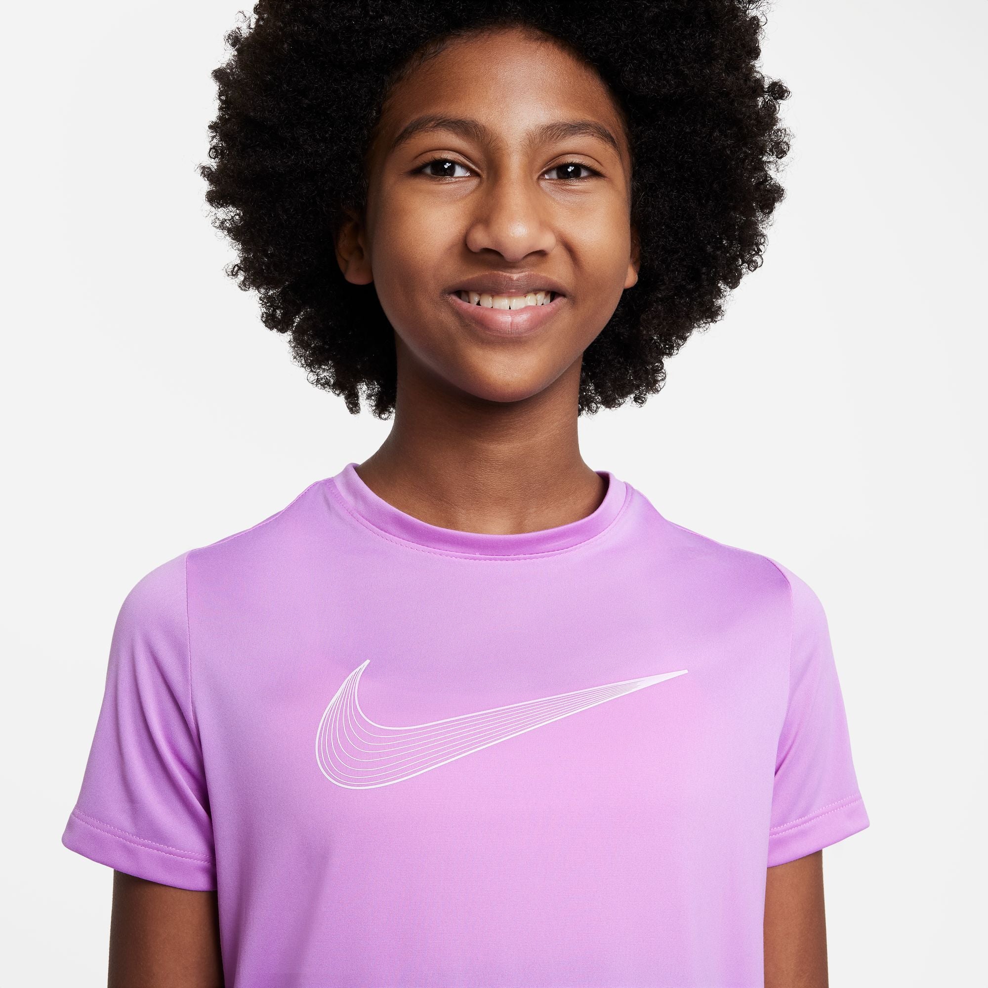 Nike Dri-FIT One Swoosh Girls' Short Sleeve Top - Image 3