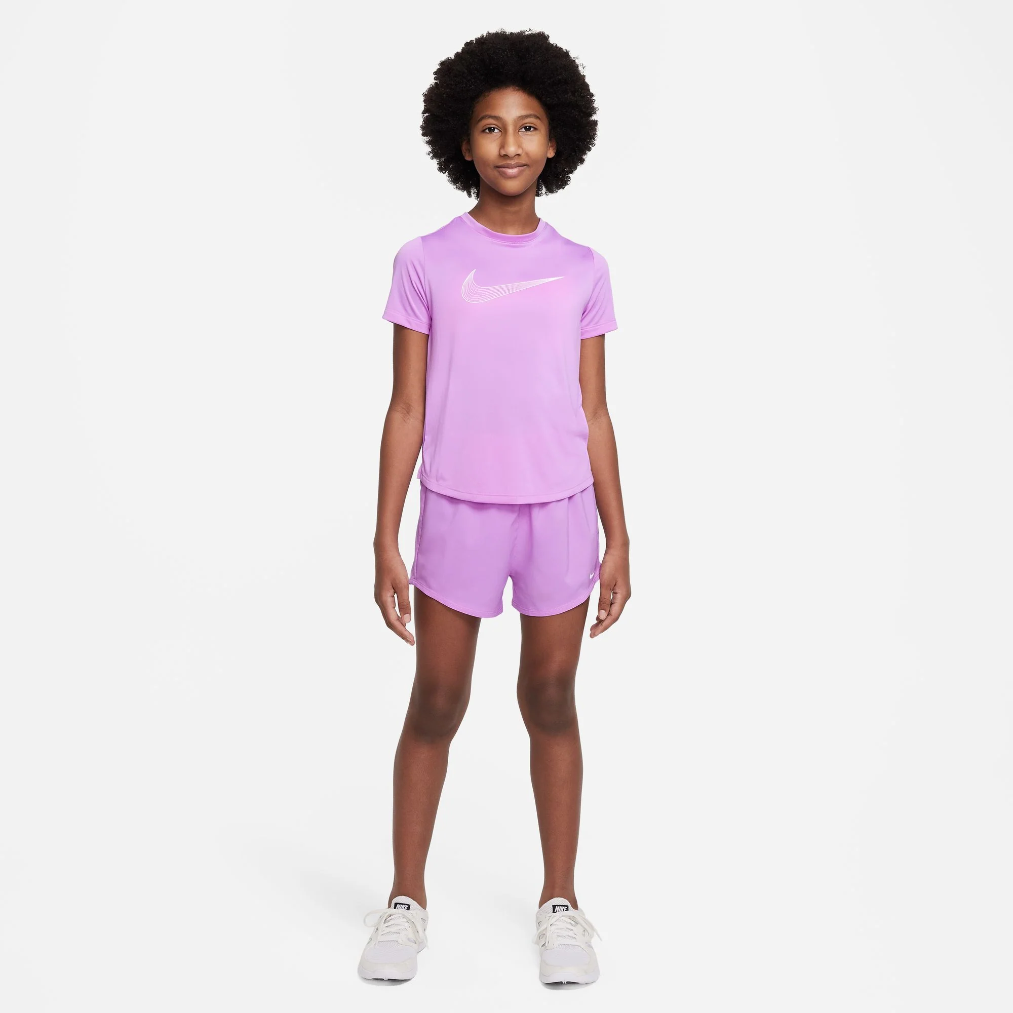 Nike Dri-FIT One Swoosh Girls' Short Sleeve Top - Image 5