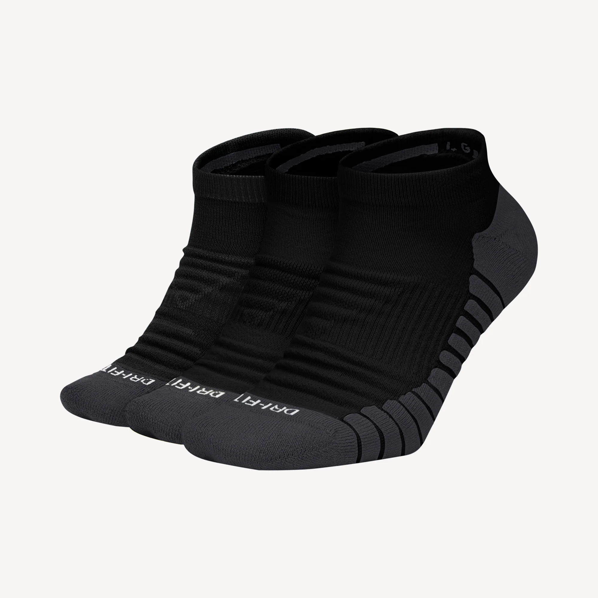 Nike Max Cushioned Training No-Show Socks (3 Pairs)