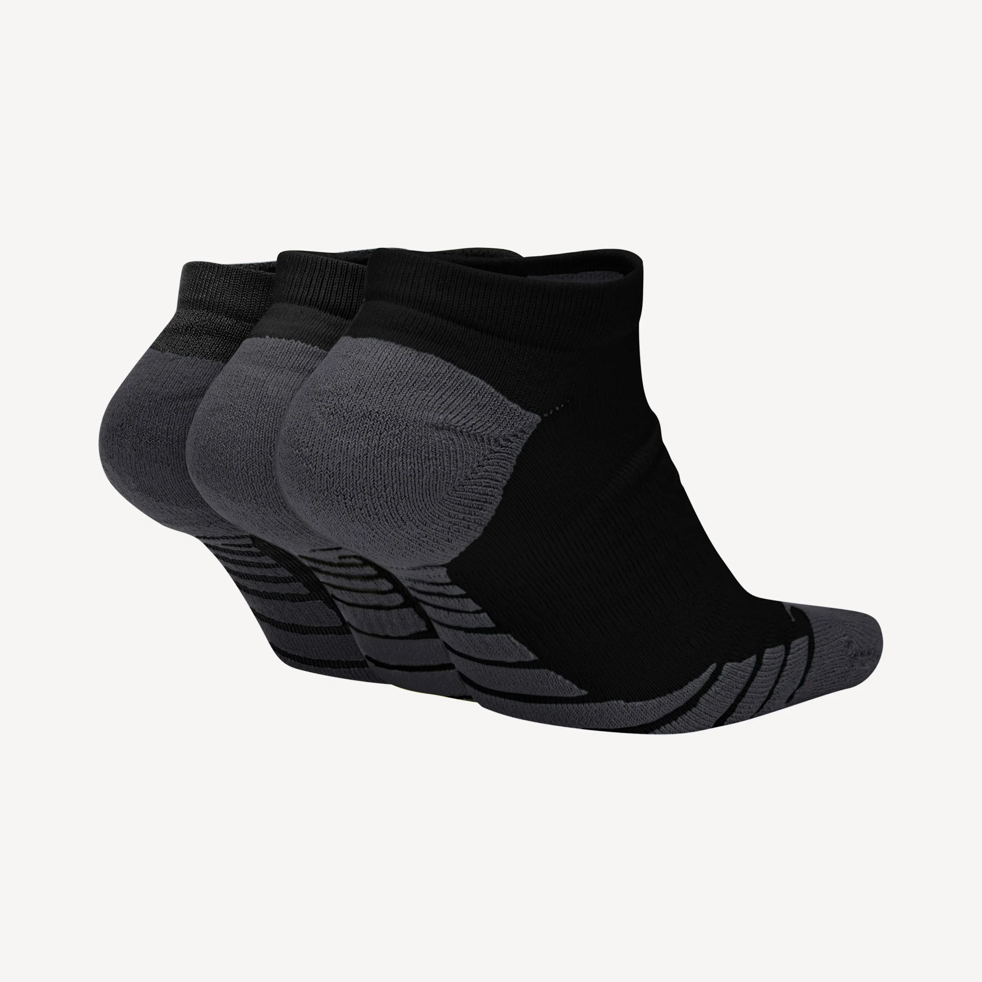 Nike Max Cushioned Training No-Show Socks (3 Pairs) - Image 2