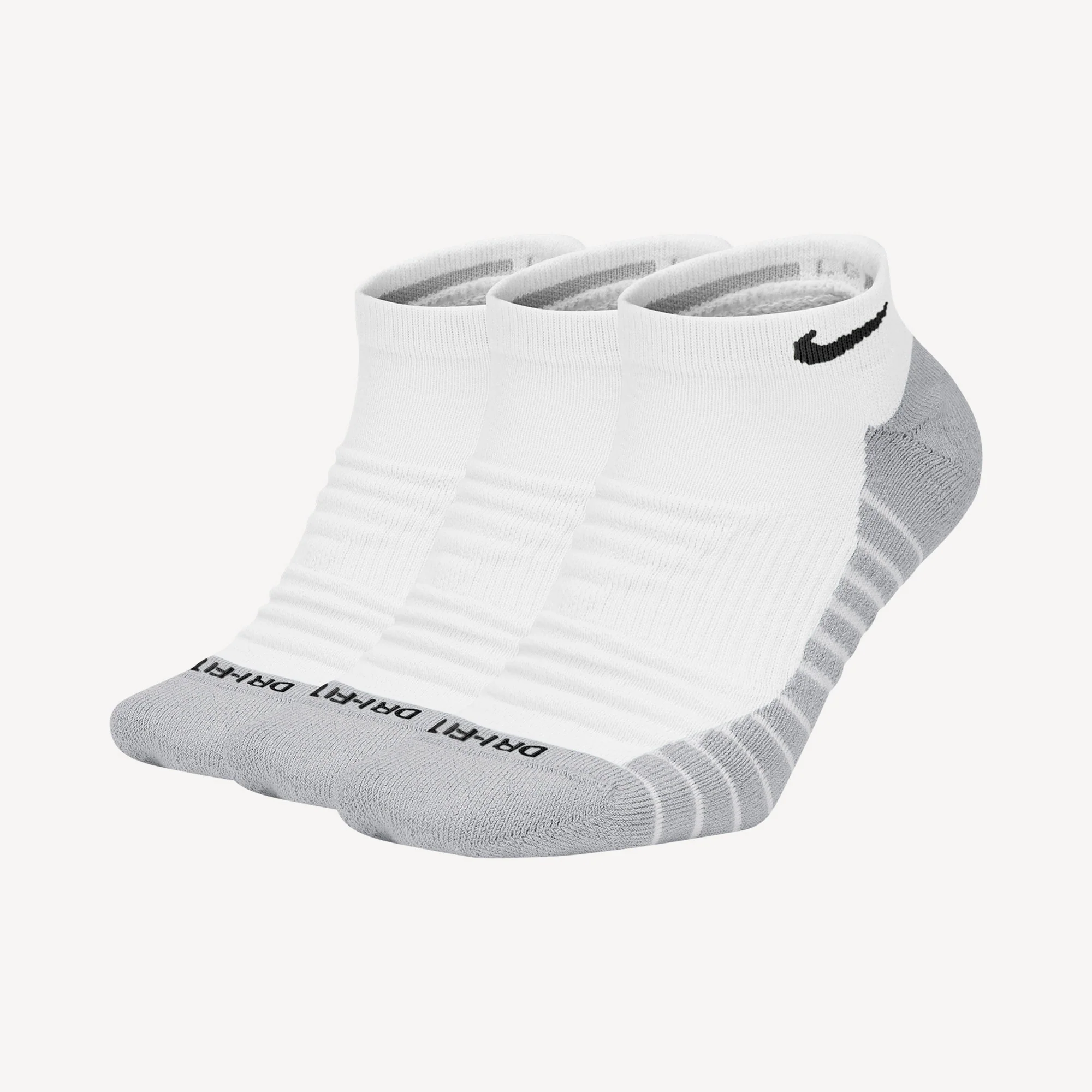 Nike Max Cushioned Training No-Show Socks (3 Pairs)