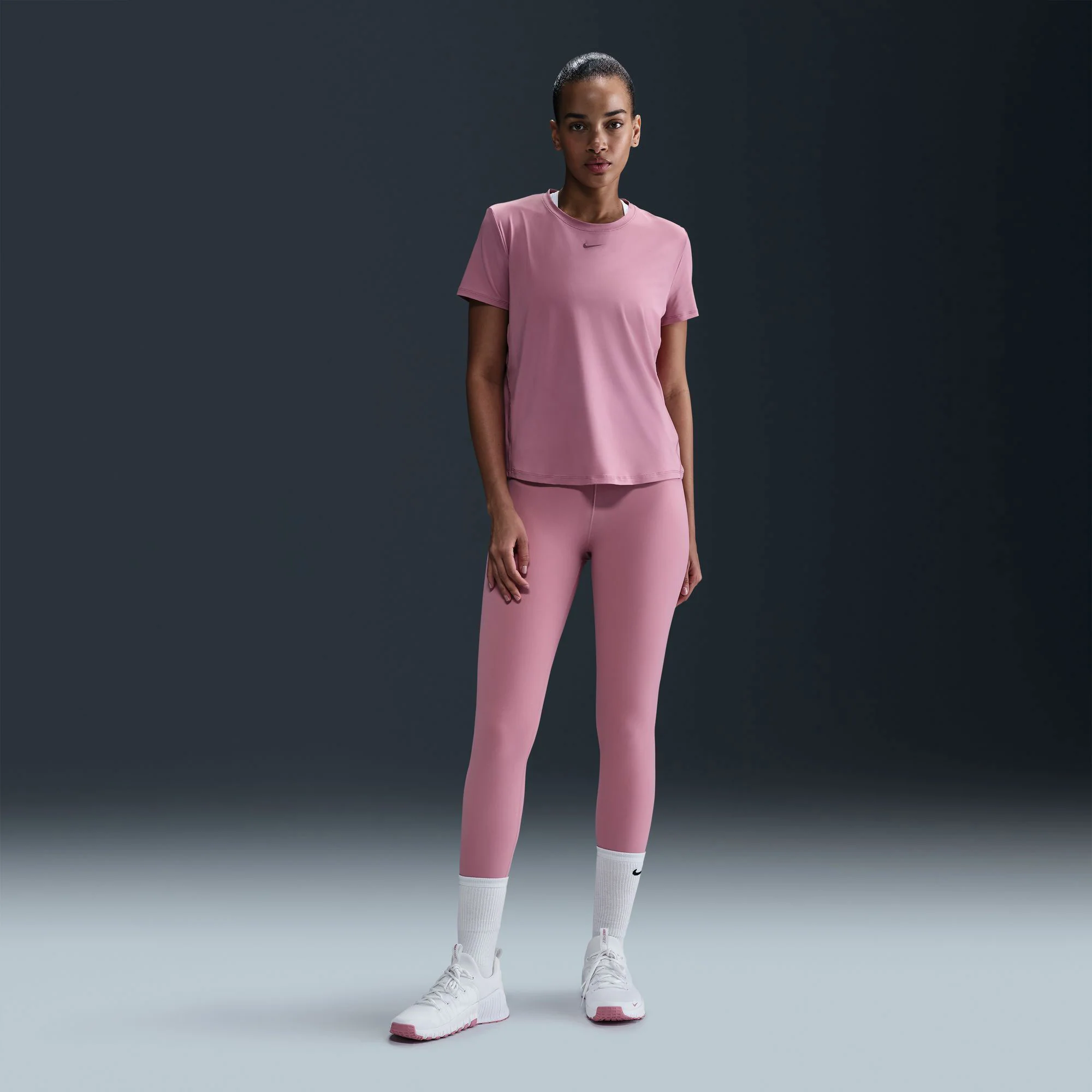 Nike One Classic Women's Dri-FIT Shirt - Image 4