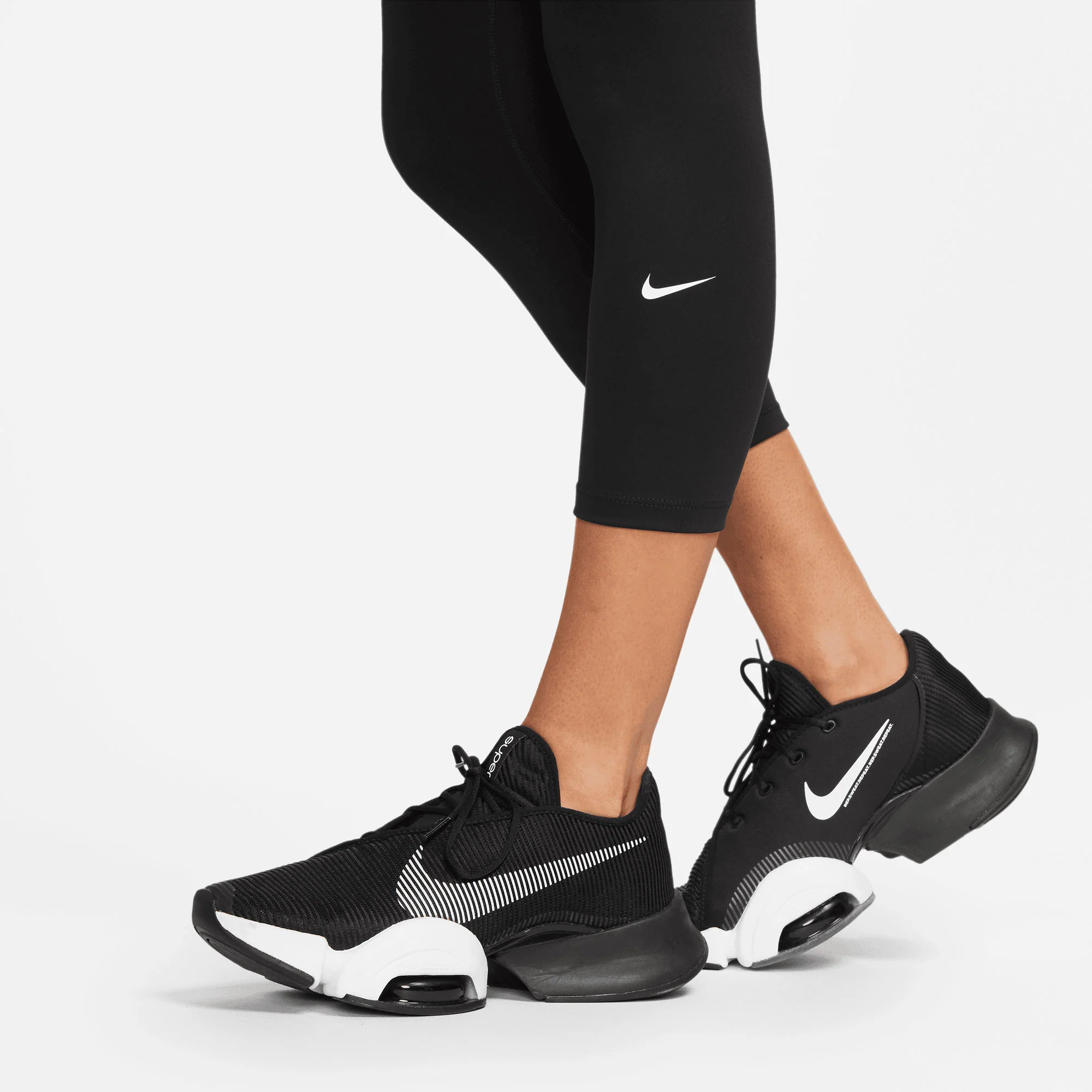 Nike One Dri-FIT Women's High-Rise Cropped Leggings - Image 3