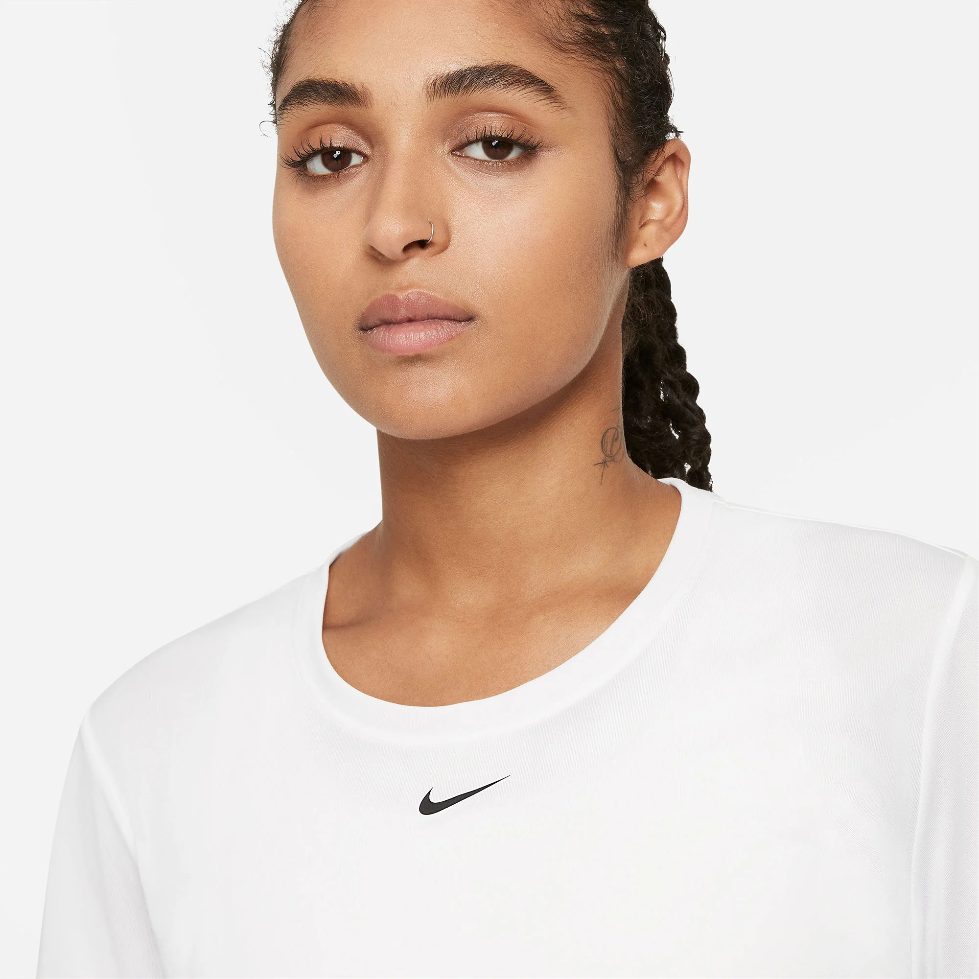 Nike One Dri-FIT Women's Standard Fit Shirt - Image 3