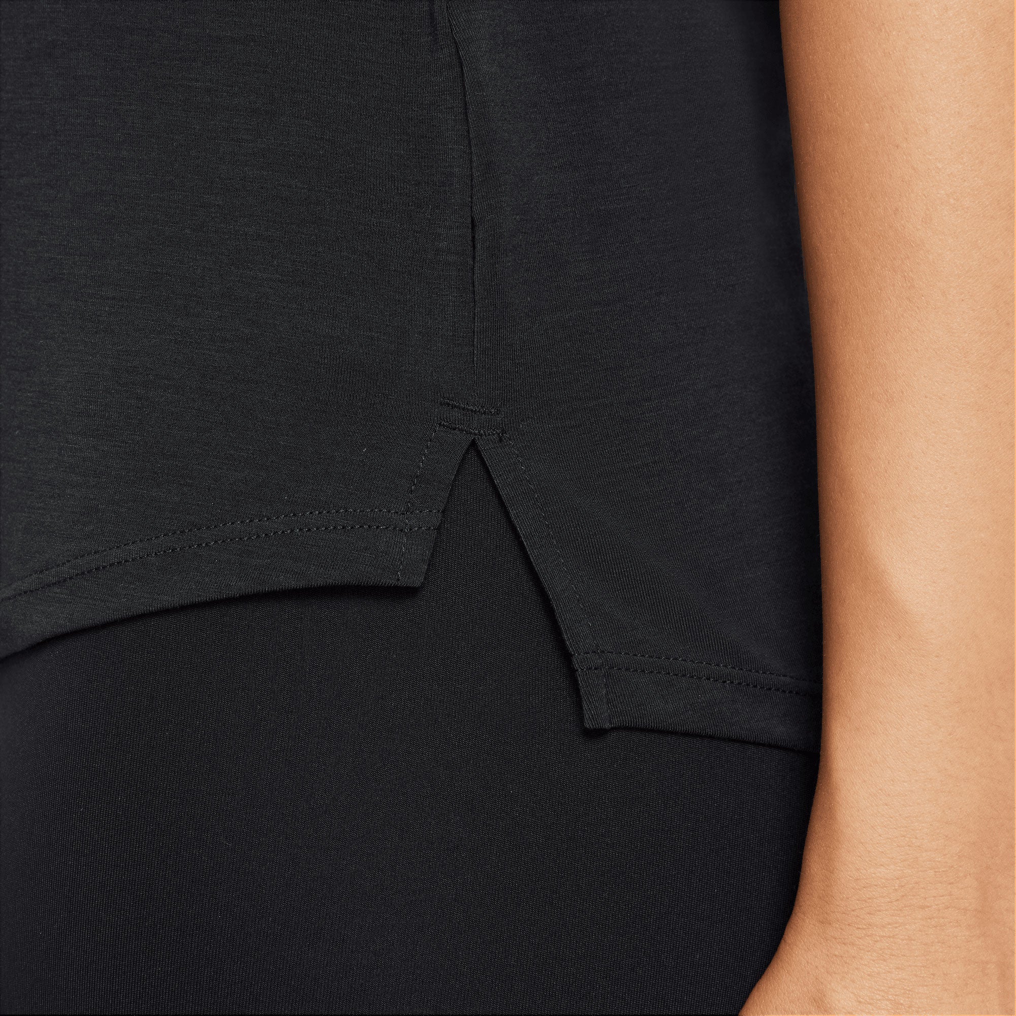 Nike One Luxe Dri-Fit Women's Standard Fit Tank - Image 4