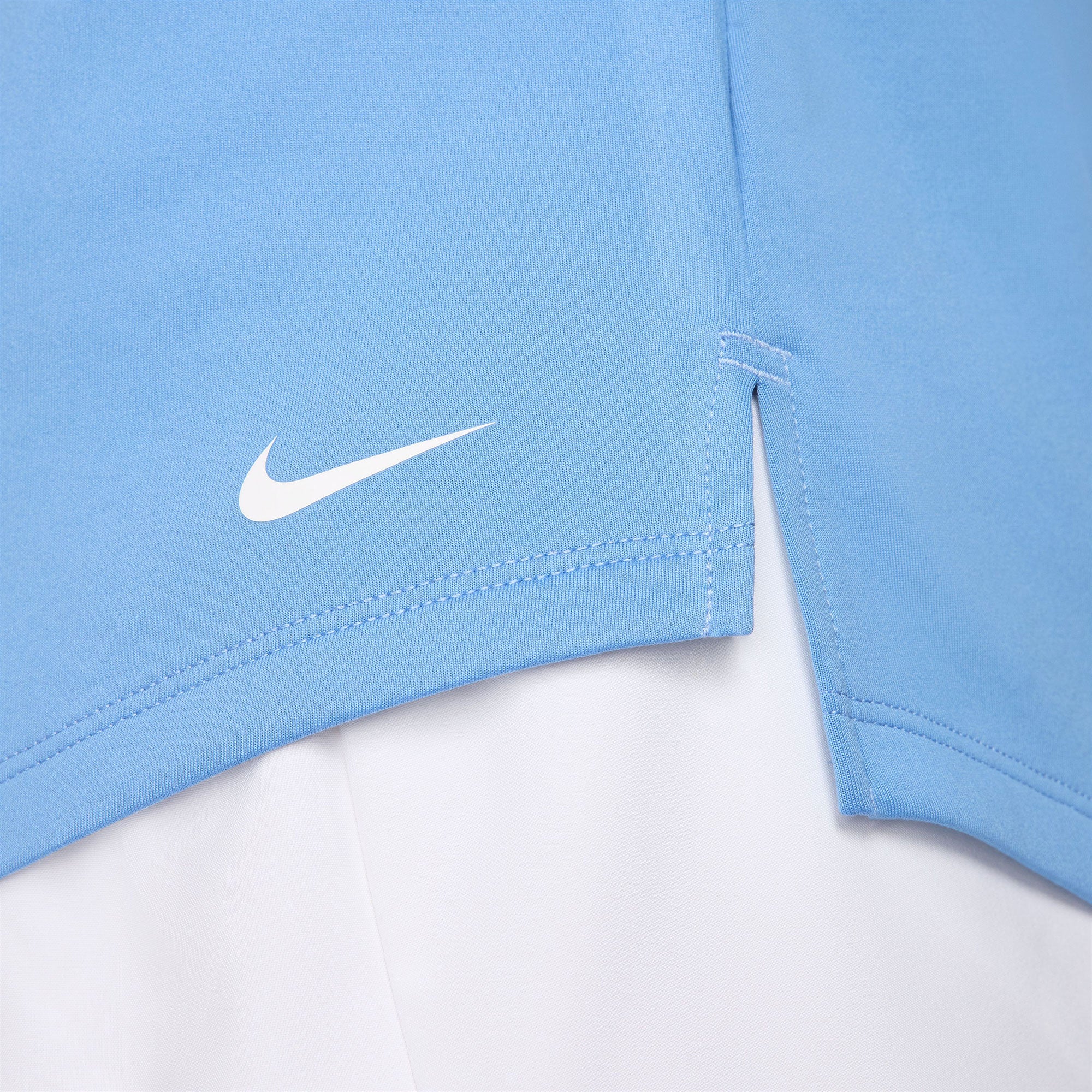 Nike One Therma-FIT Women's Long-Sleeve Half-Zip Top - Image 4