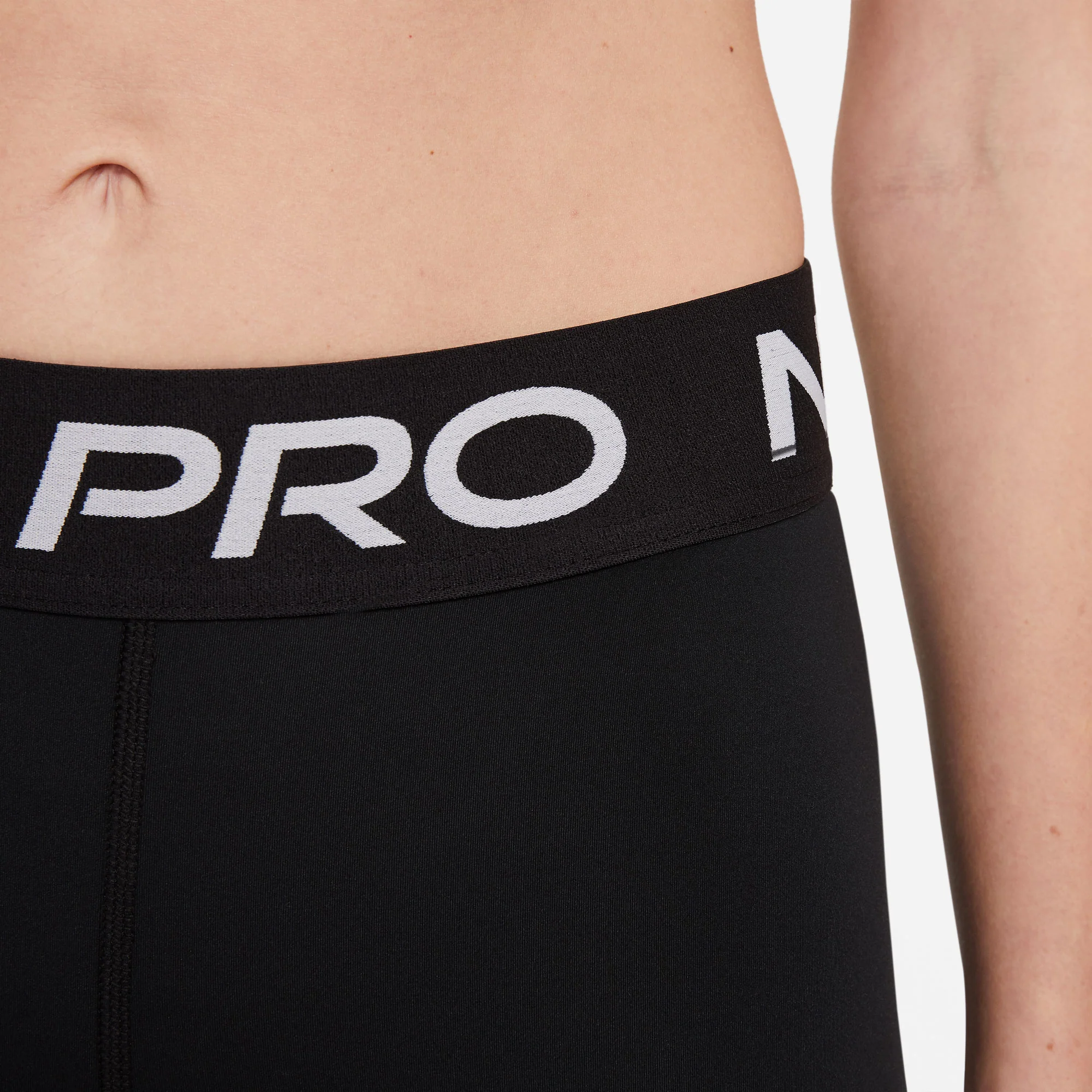 Nike Pro Dri-FIT 365 Women's 5-Inch Shorts - Image 4