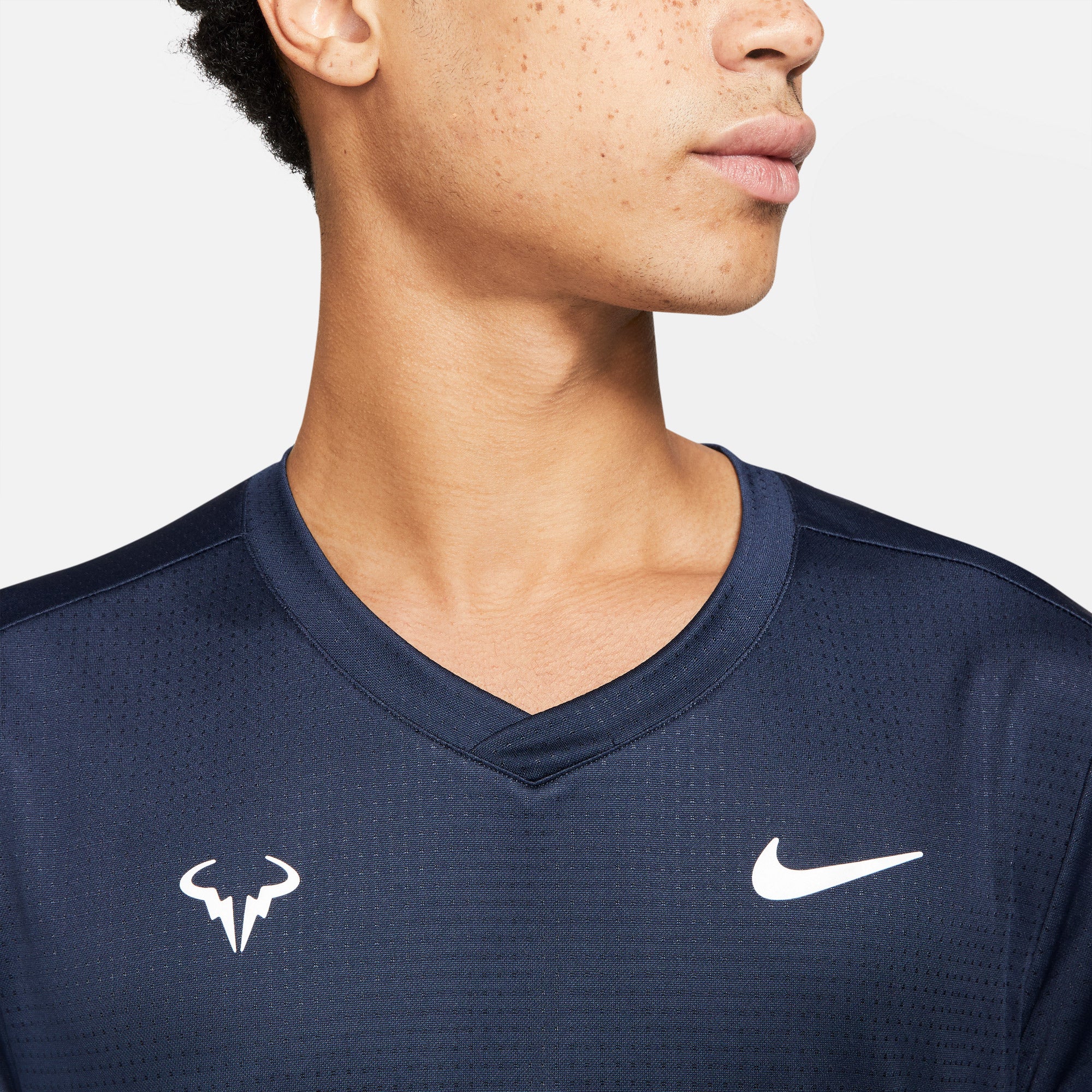 Nike Rafa Dri-FIT Challenger Men's Tennis Shirt - Image 4