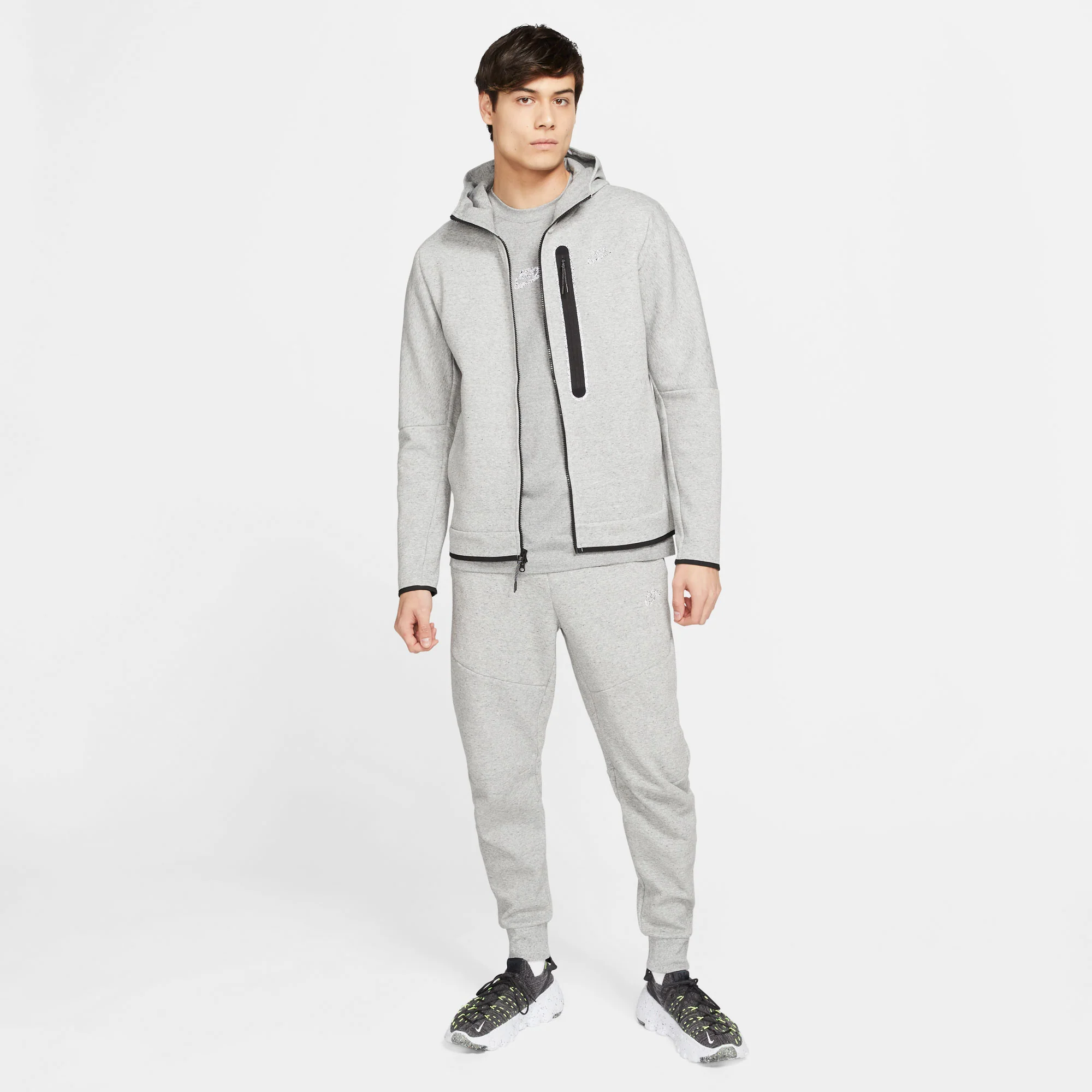 Nike Tech Fleece HD Revival Men's Full-Zip Hoodie - Image 3