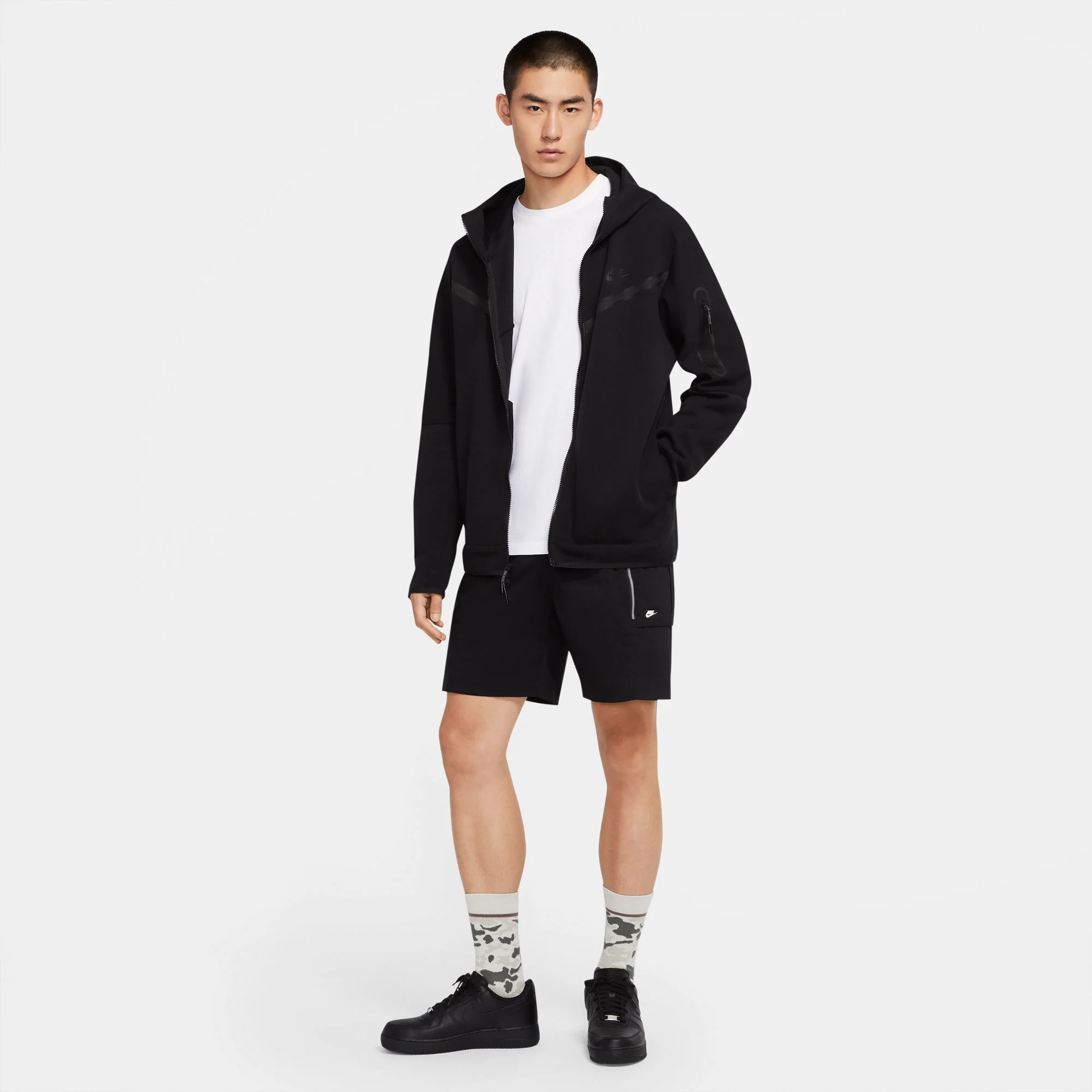 Nike Tech Fleece Men's Full-Zip Hoodie - Image 3