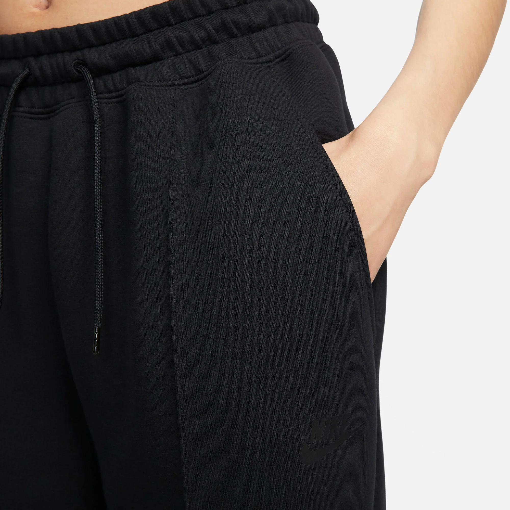Nike Tech Fleece Women's Mid-Rise Pants - Image 4