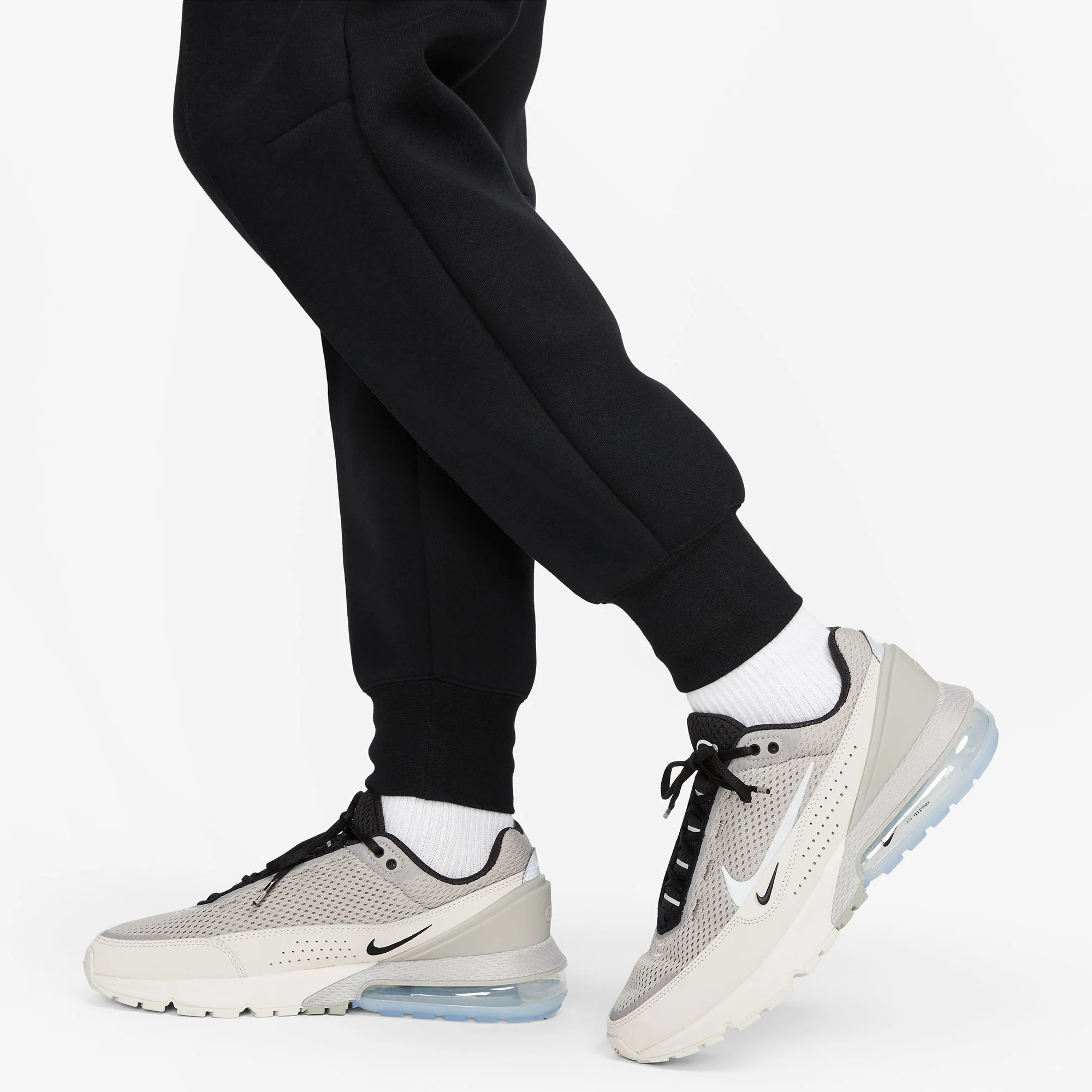 Nike Tech Fleece Women's Mid-Rise Pants - Image 7