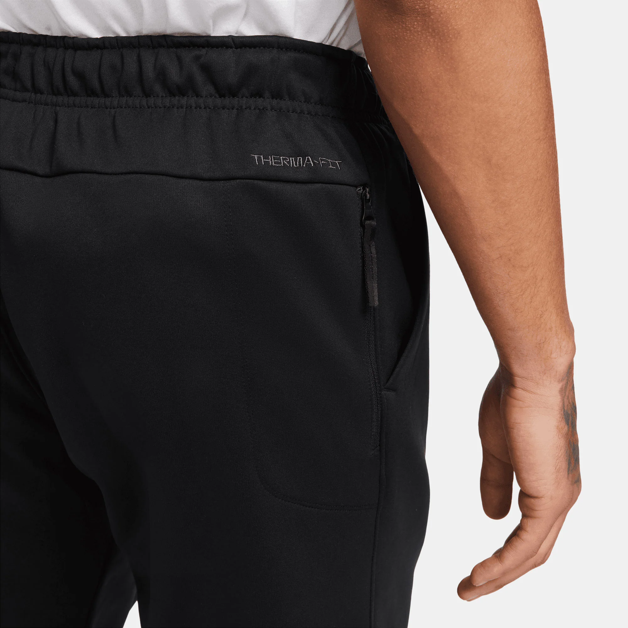 Nike Thema-FIT Men's Tapered Pants - Image 4