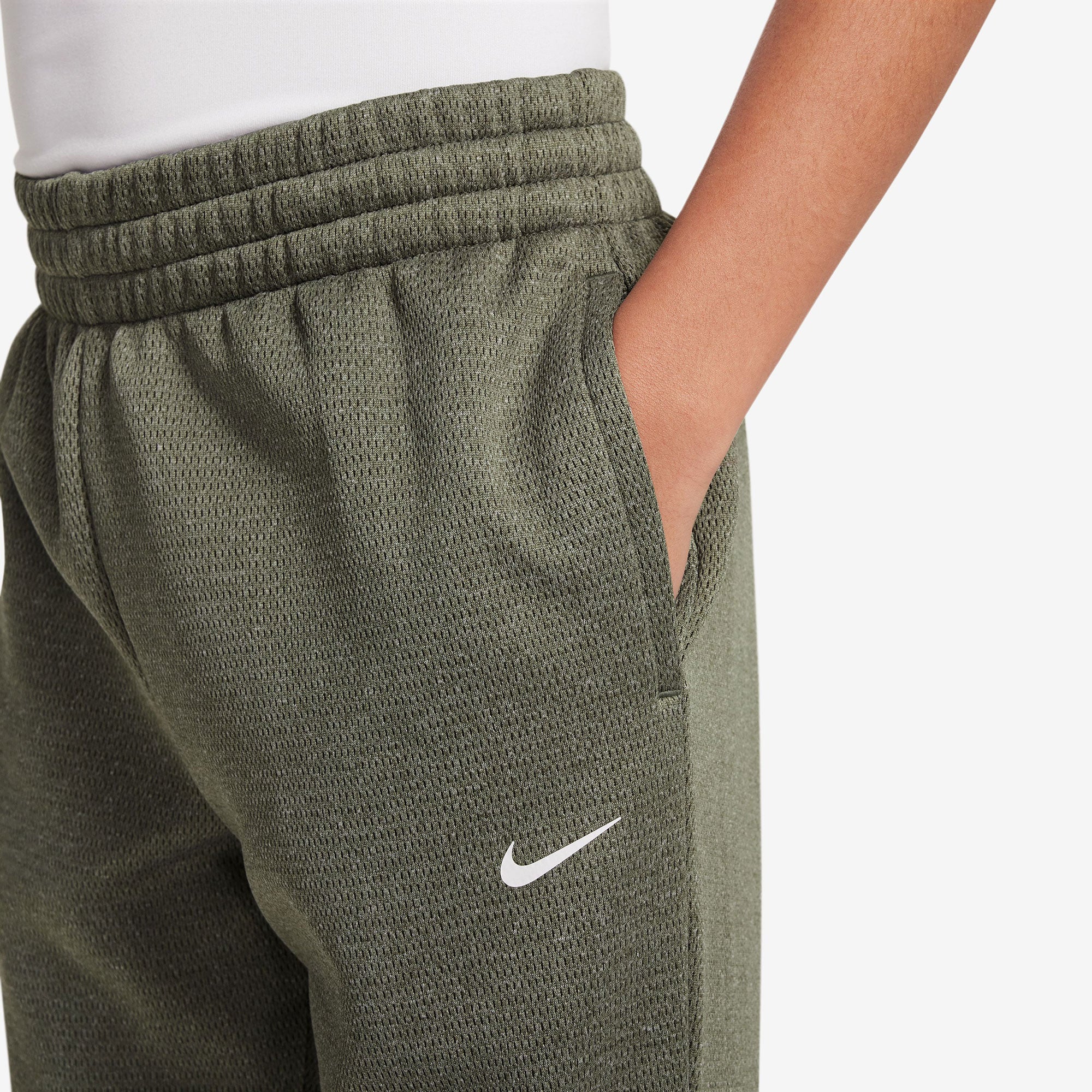 Nike Therma-FIT Kids' Pants - Image 3