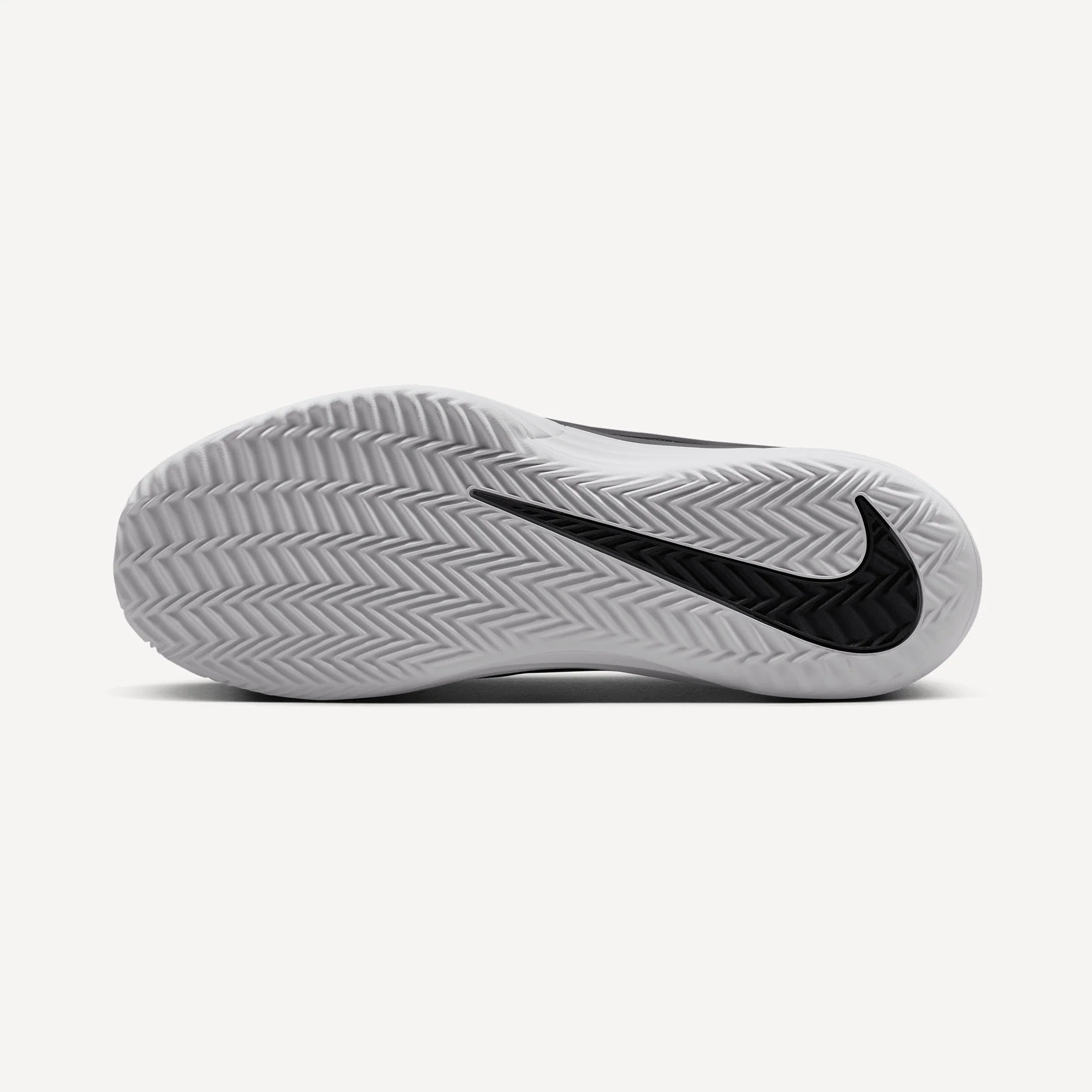 Nike Vapor 12 Men's Clay Court Tennis Shoes - Image 2