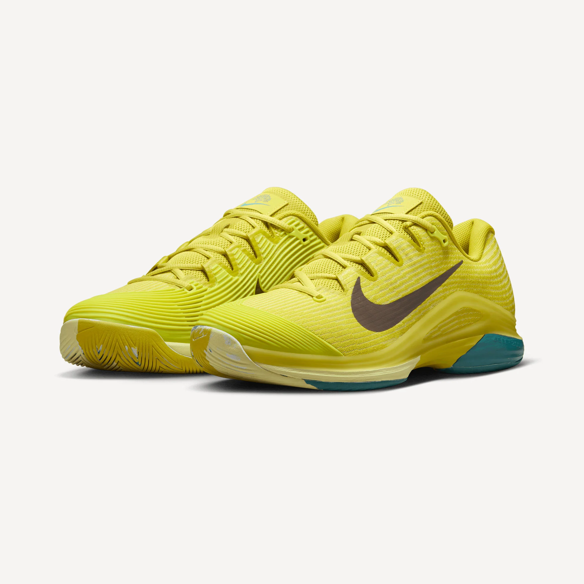 Nike Vapor 12 PRM Men's Hard Court Tennis Shoes - Image 4