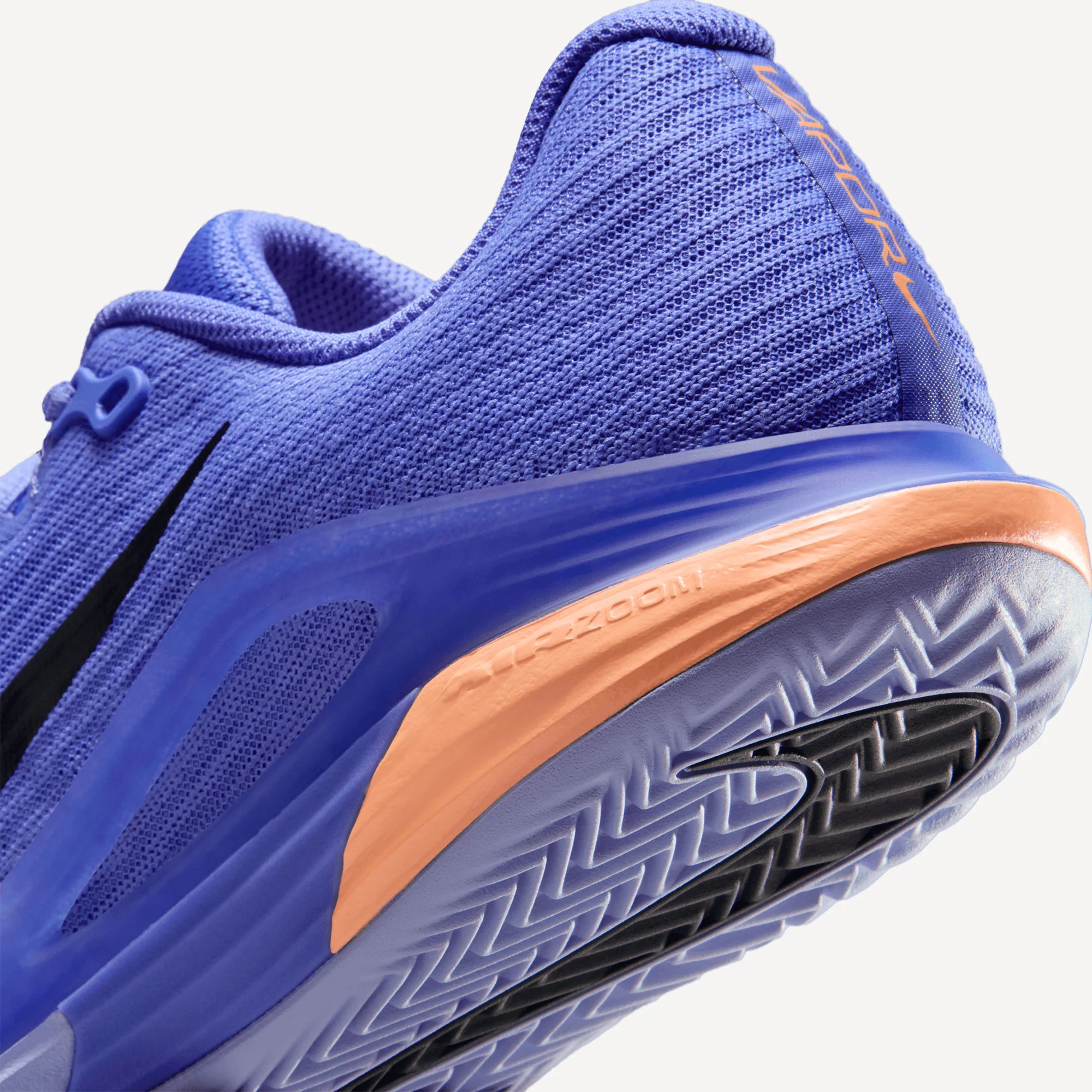 Nike Vapor 12 Women's Clay Court Tennis Shoes - Image 8