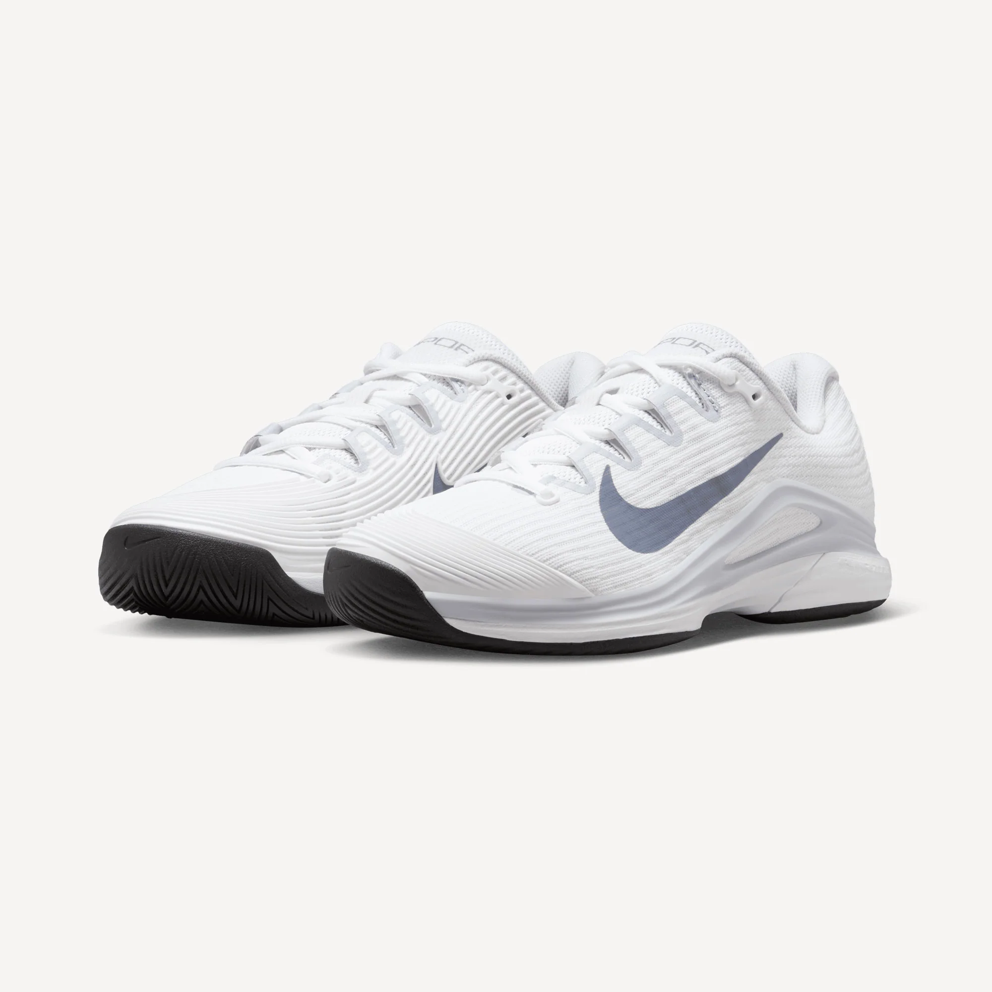Nike Vapor 12 Women's Hard Court Tennis Shoes - Image 4