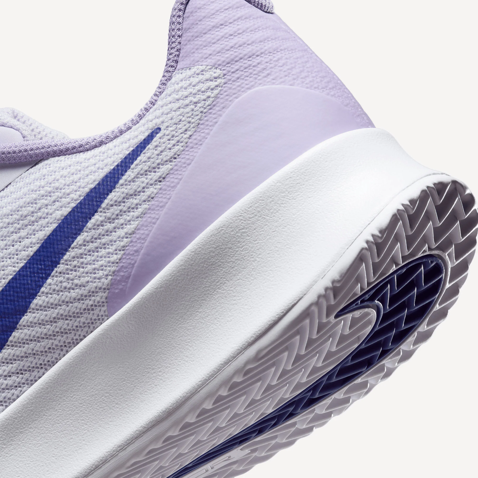 Nike Vapor Lite 3 Women's Clay Court Tennis Shoes - Image 8
