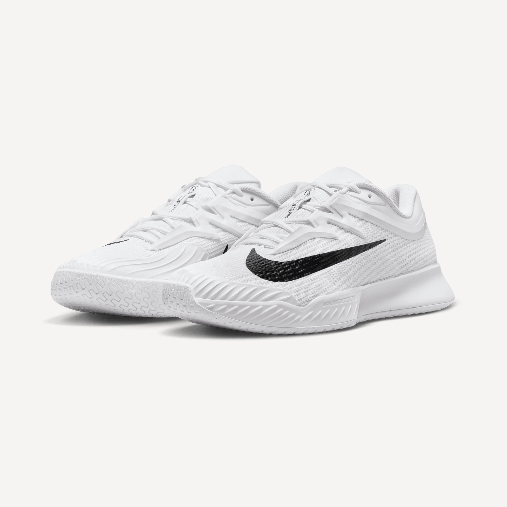 Nike Vapor Pro 3 Men's Hard Court Tennis Shoes - Image 4