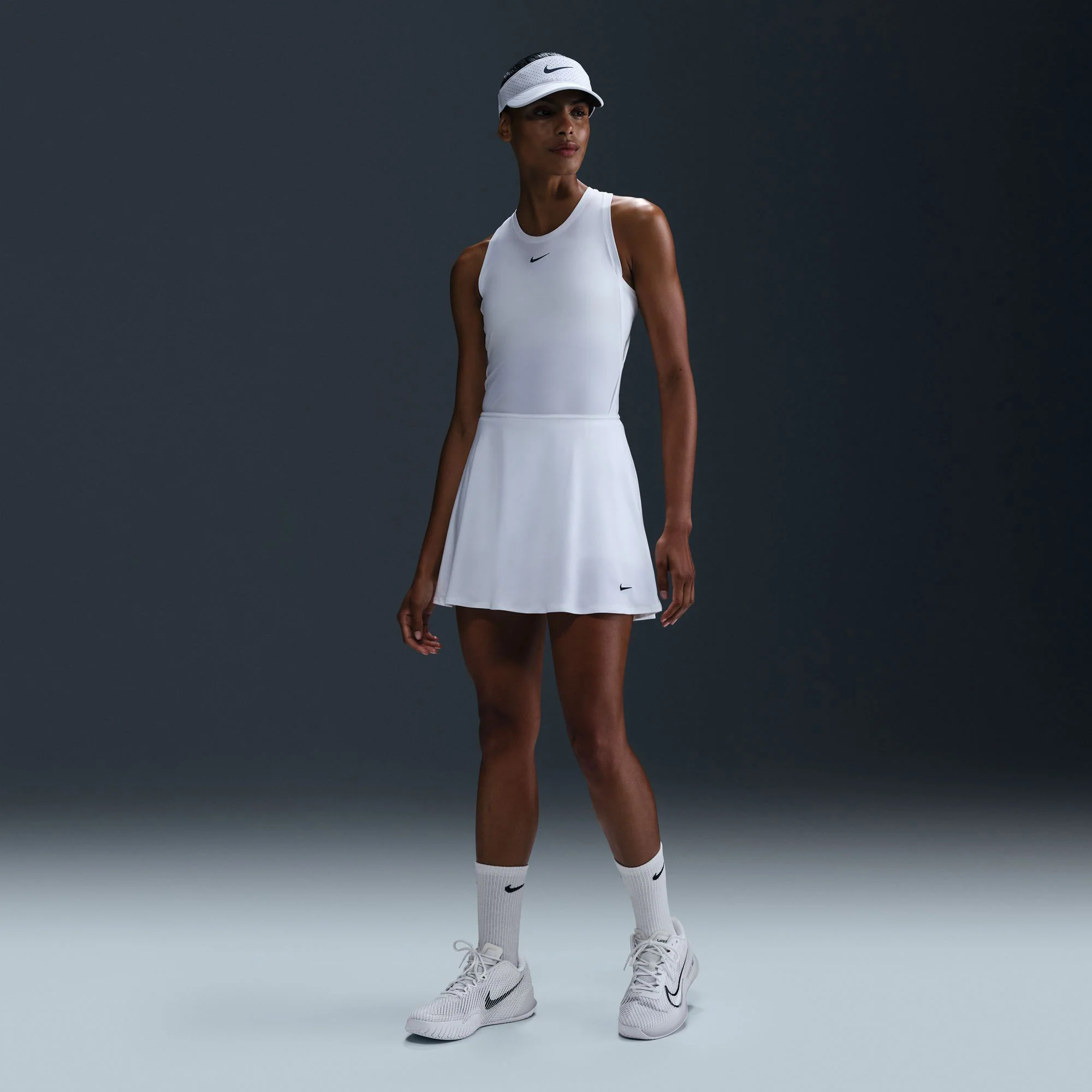 Nike Victory Women's Dri-FIT Mid-Rise Flouncy Tennis Skirt