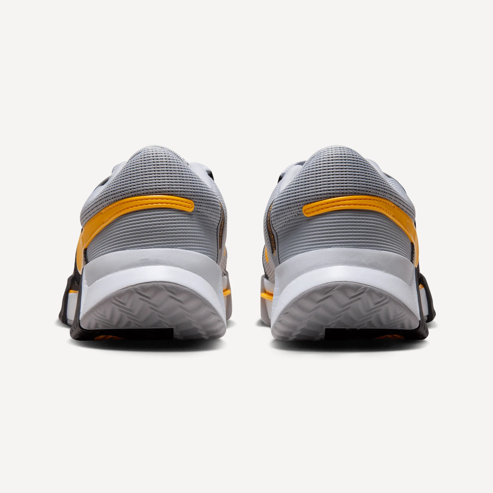 Nike Zoom GP Challenge 1 Men's Clay Court Tennis Shoes - Image 5