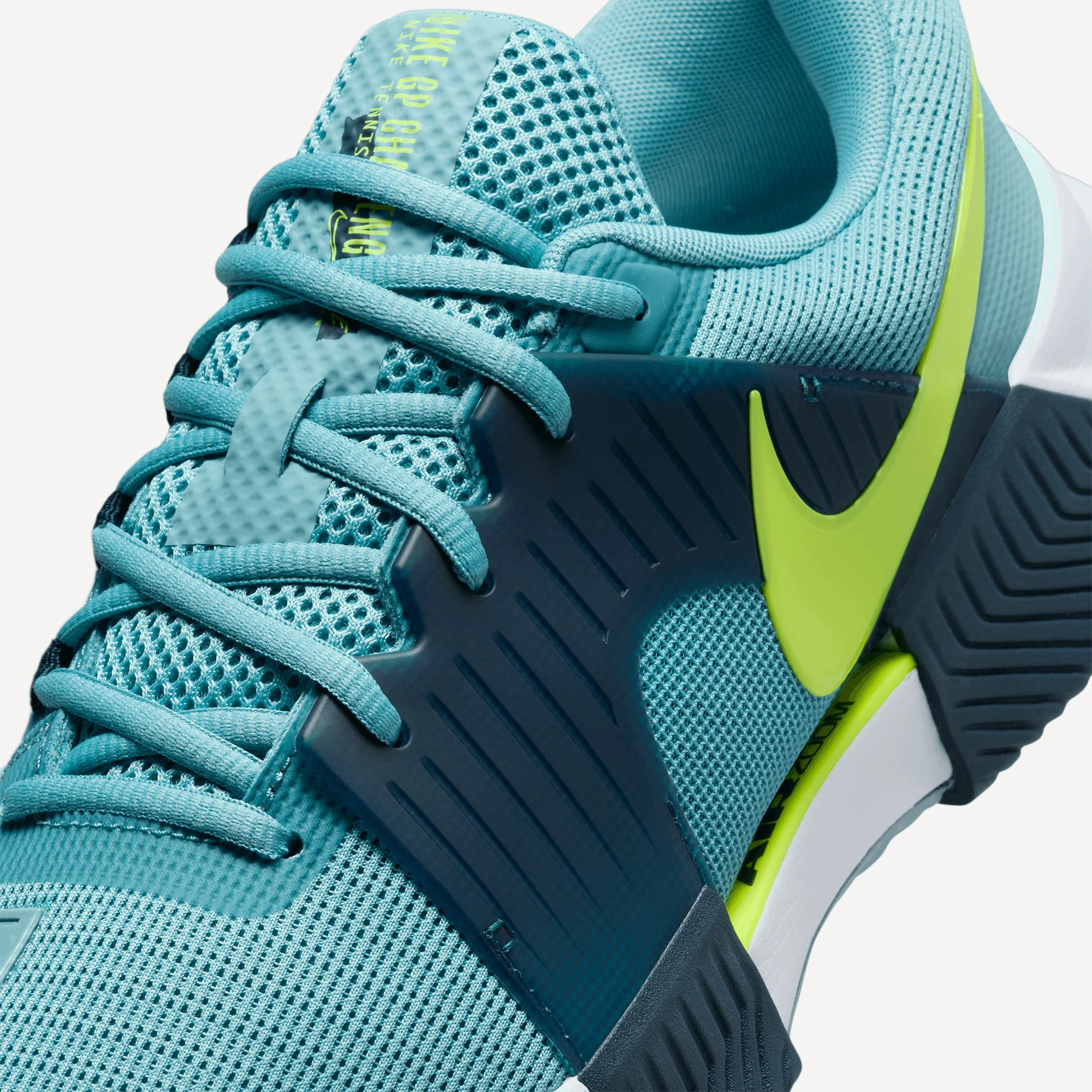 Nike Zoom GP Challenge 1 Men's Clay Court Tennis Shoes - Image 7