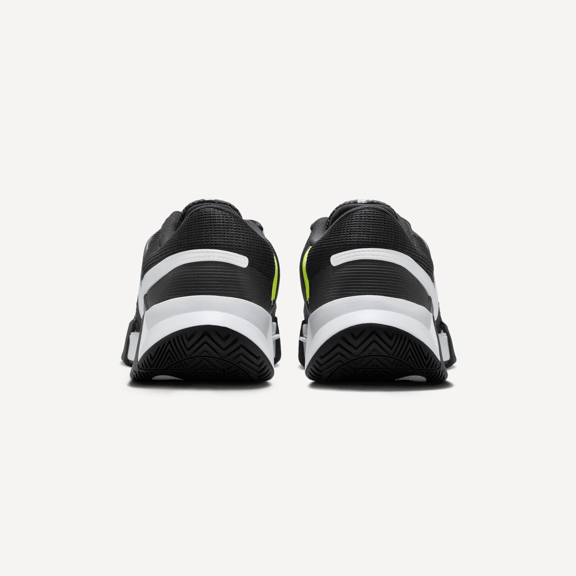 Nike Zoom GP Challenge 1 Men's Hard Court Tennis Shoes - Image 5