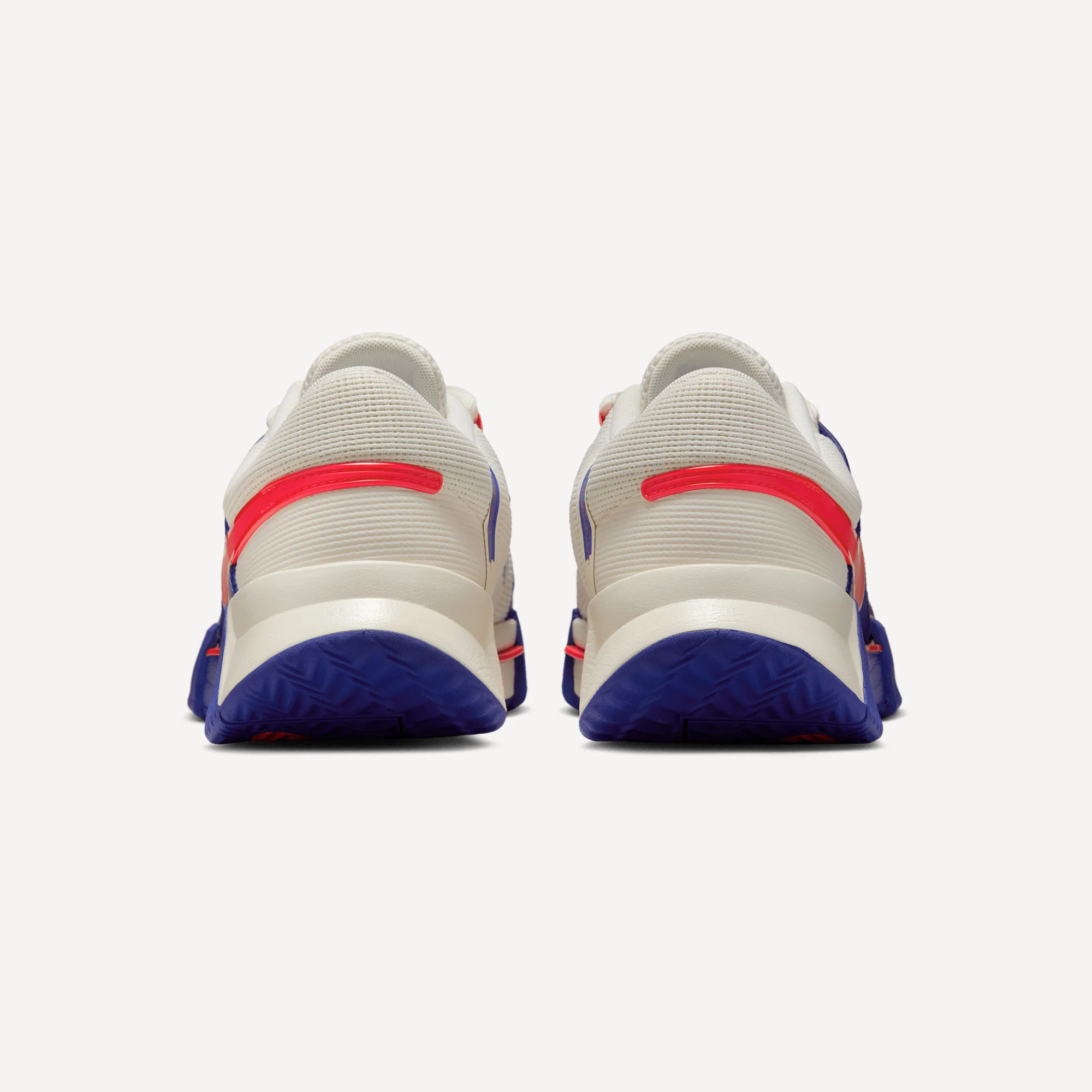 Nike Zoom GP Challenge 1 PRM Men's Clay Court Tennis Shoes - Image 5