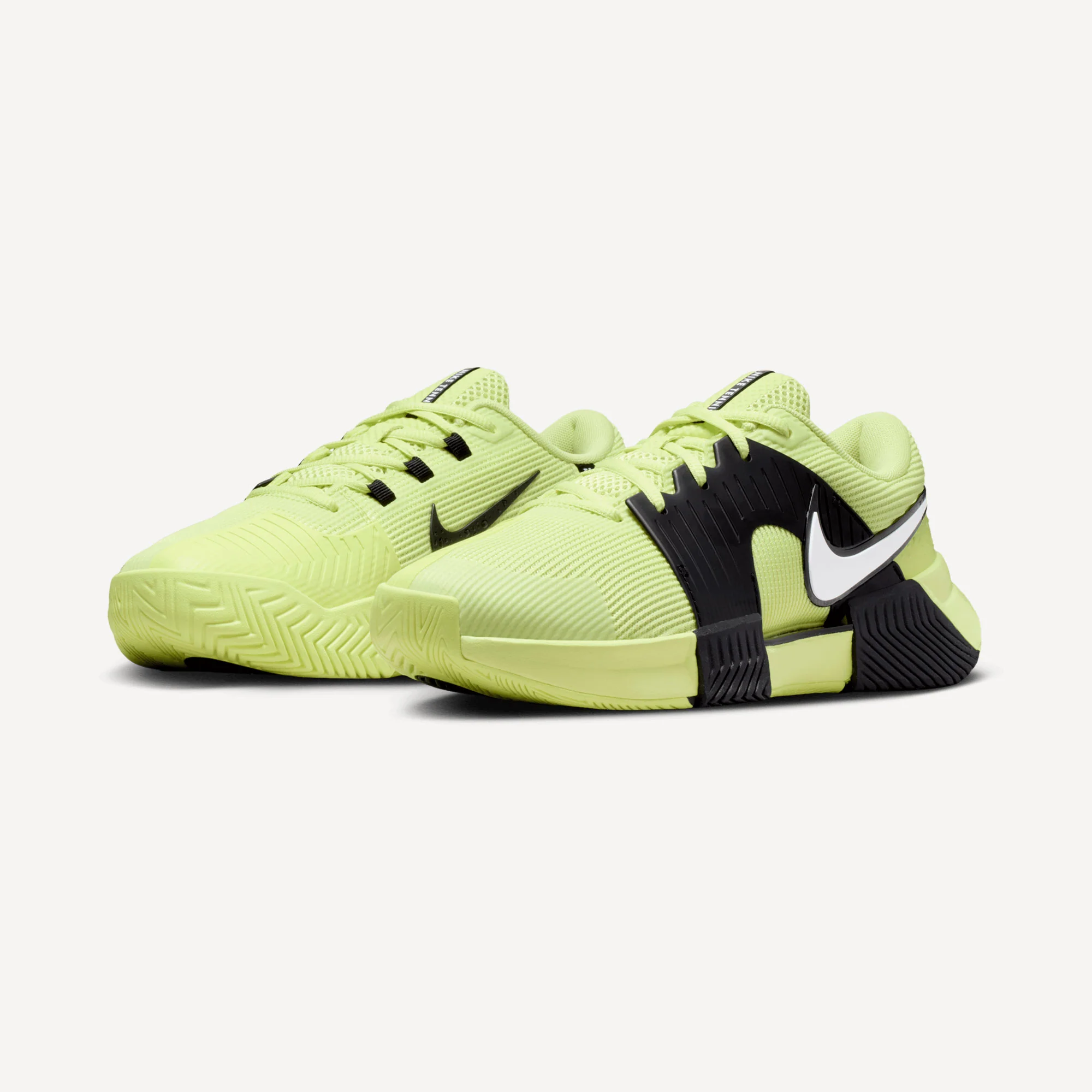 Nike Zoom GP Challenge 1.5 PRM Women's Hard Court Tennis Shoes - Image 4