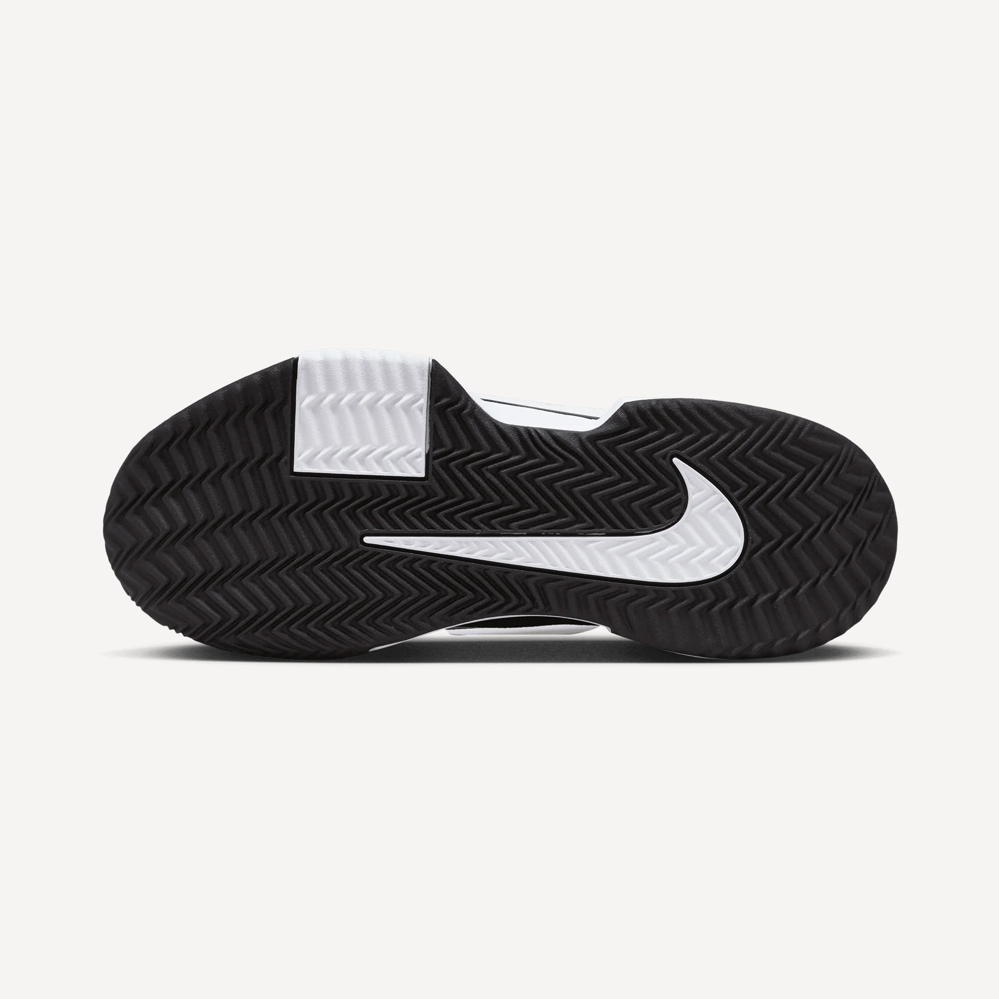 Nike Zoom GP Challenge Pro Women's Clay Court Tennis Shoes - Image 2
