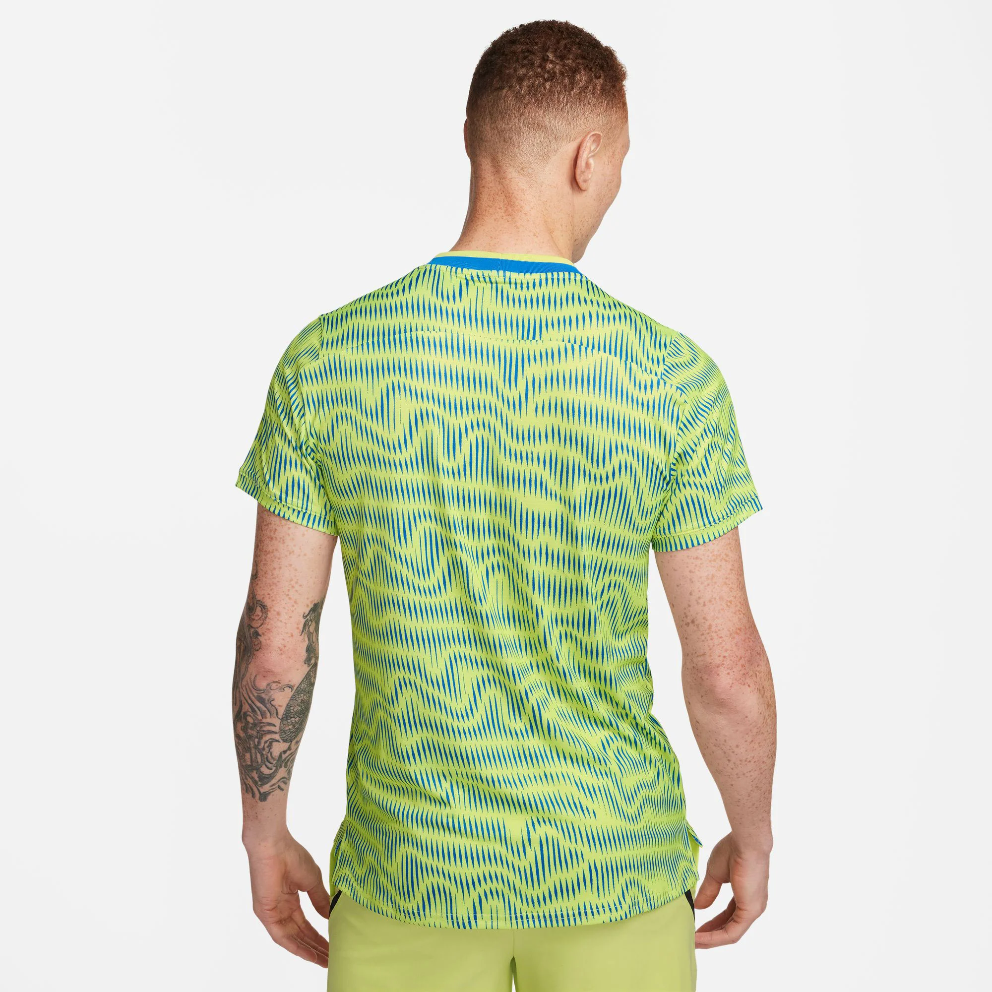 NikeCourt Advantage Men's Dri-FIT Printed Tennis Shirt - Image 2