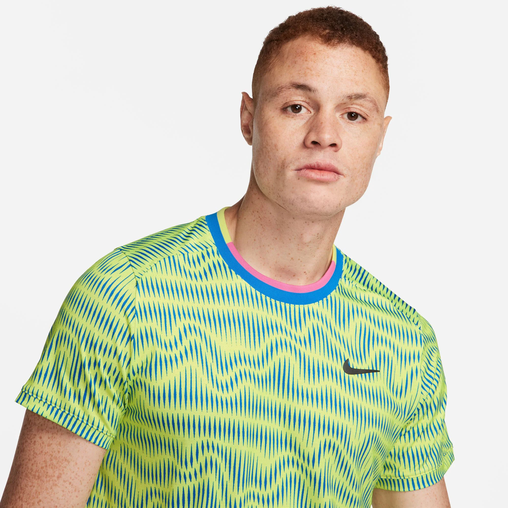 NikeCourt Advantage Men's Dri-FIT Printed Tennis Shirt - Image 3