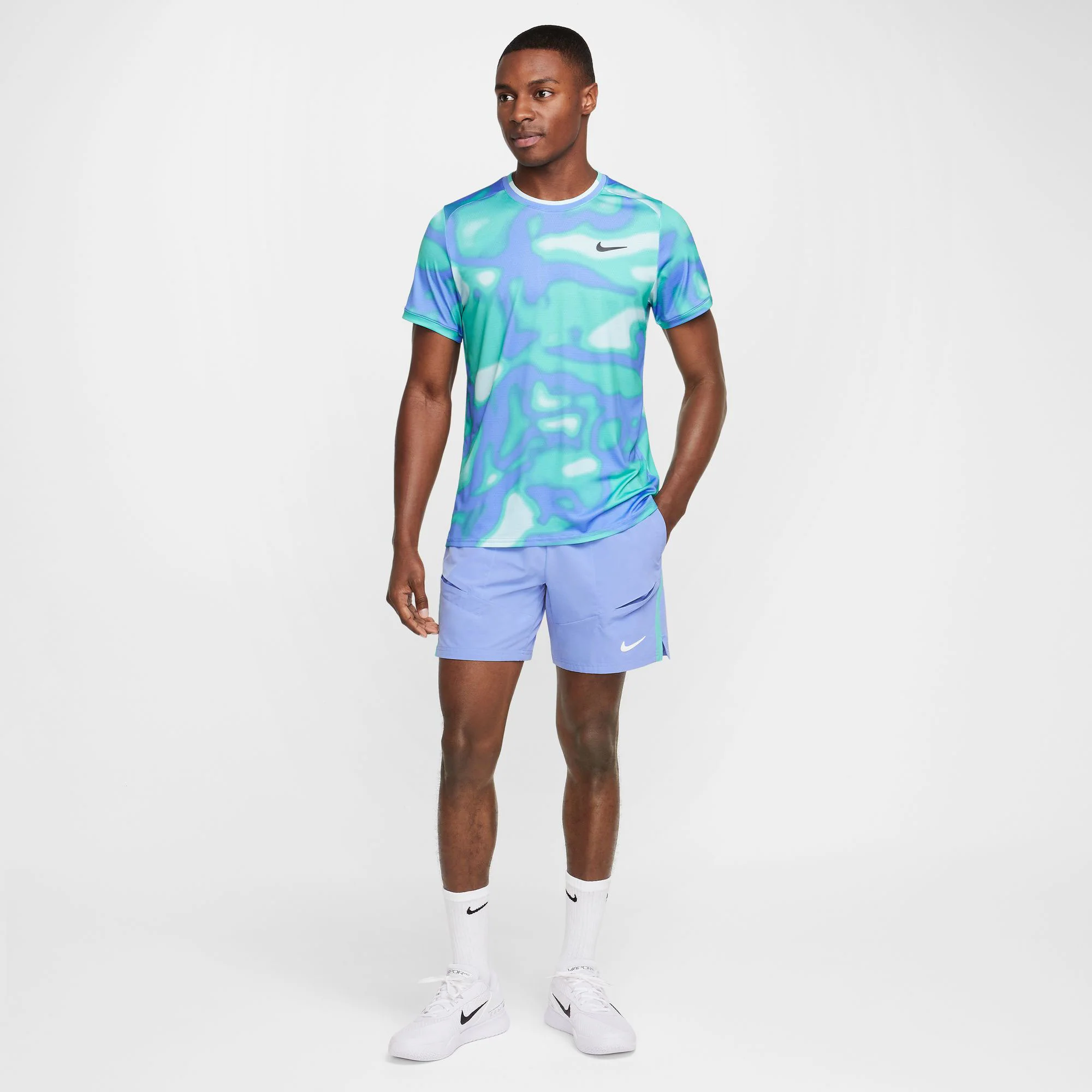 NikeCourt Advantage Men's Dri-FIT Printed Tennis Shirt - Image 6