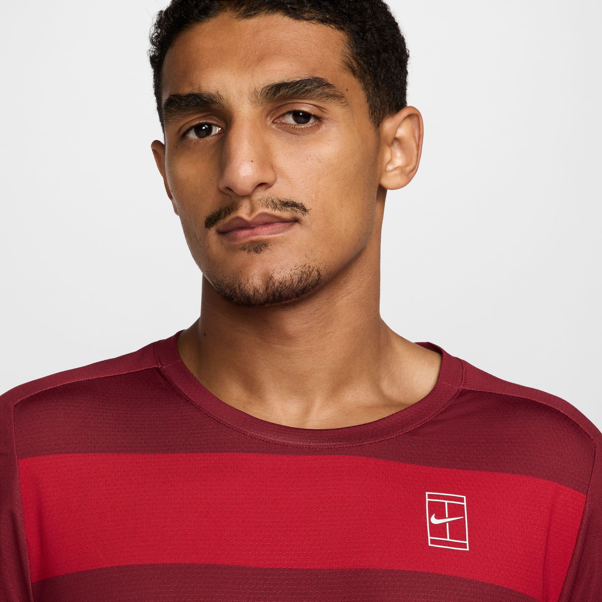 NikeCourt Advantage Men's Dri-FIT Printed Tennis Shirt - Image 3