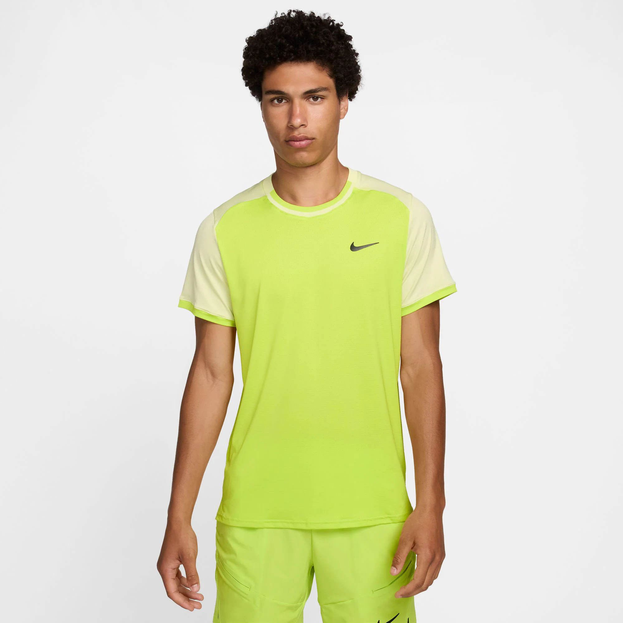 NikeCourt Advantage Men's Dri-FIT Tennis Shirt