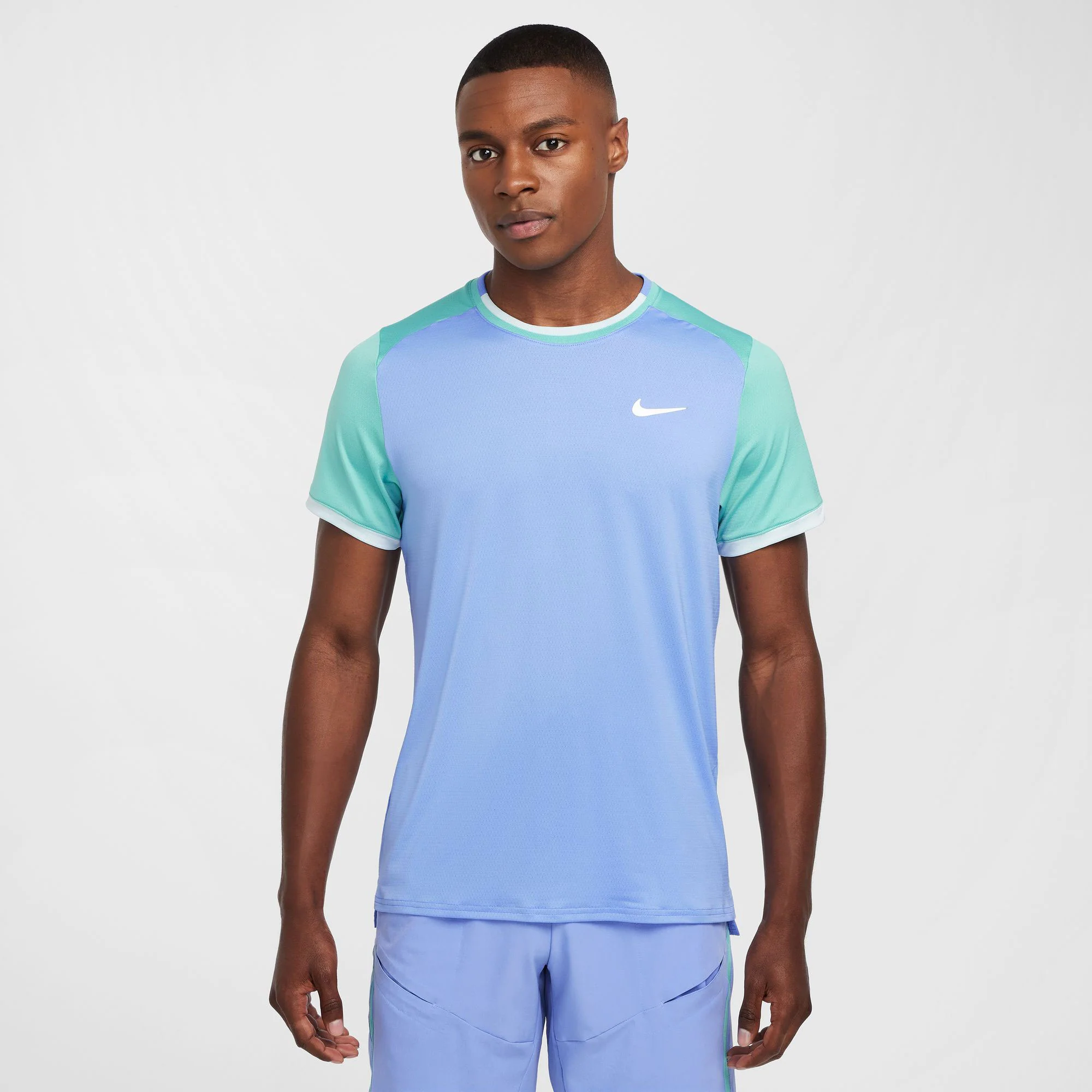 NikeCourt Advantage Men's Dri-FIT Tennis Shirt