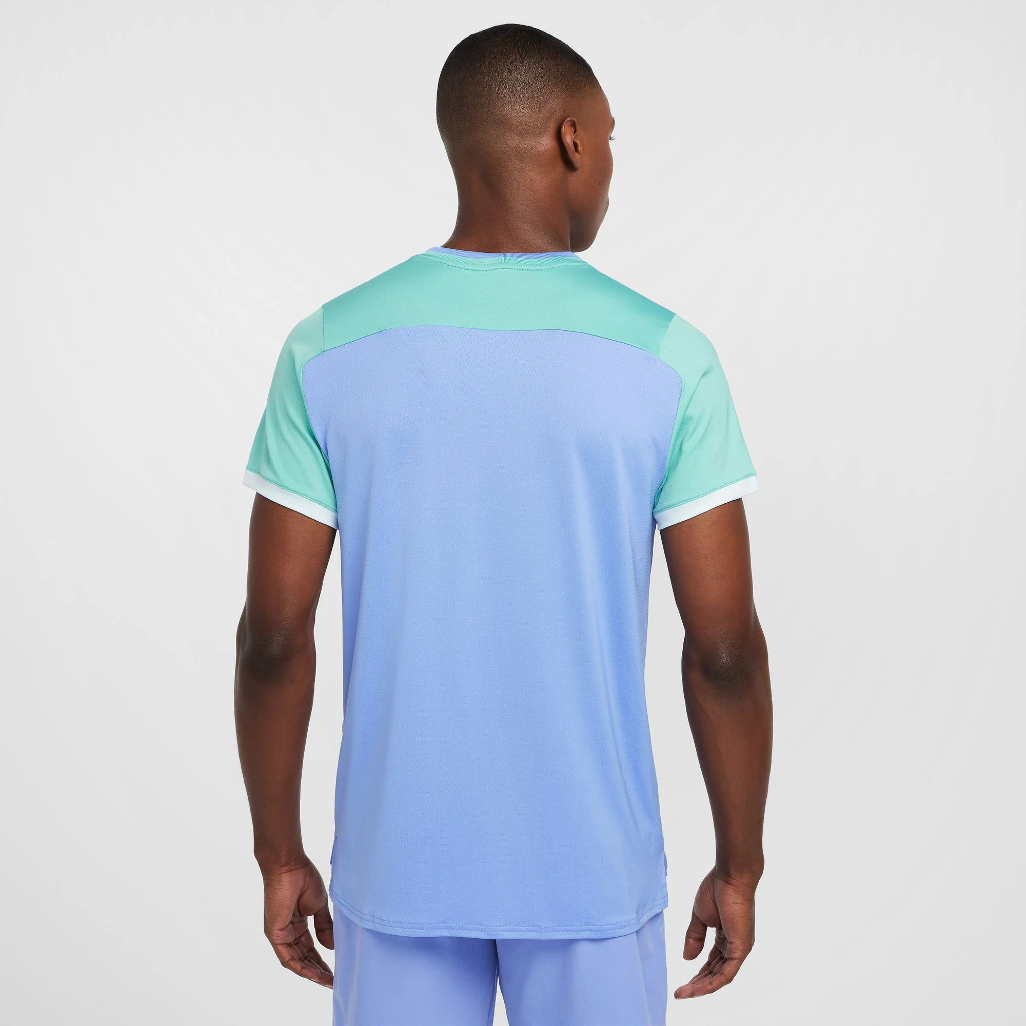 NikeCourt Advantage Men's Dri-FIT Tennis Shirt - Image 2