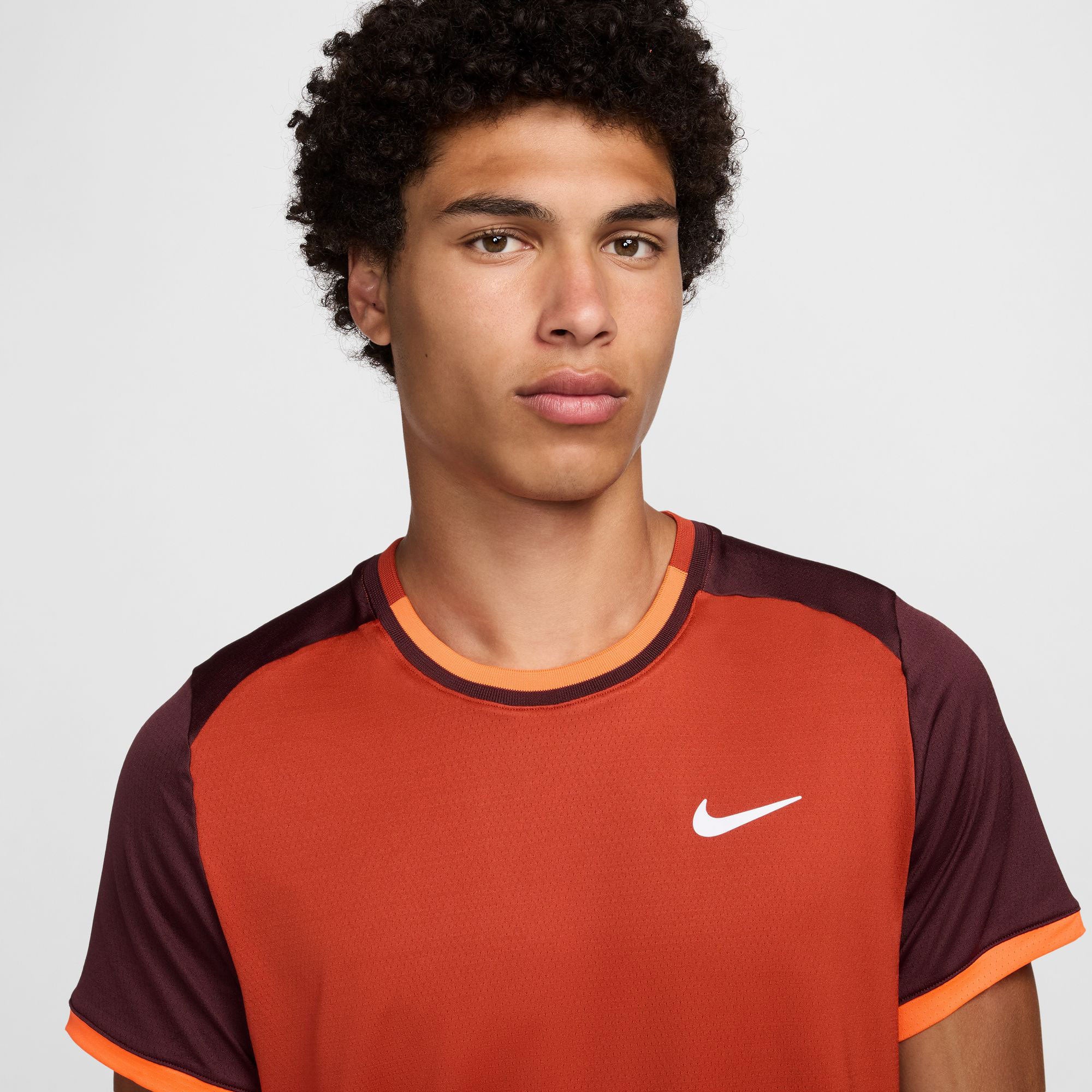 NikeCourt Advantage Men's Dri-FIT Tennis Shirt - Image 3