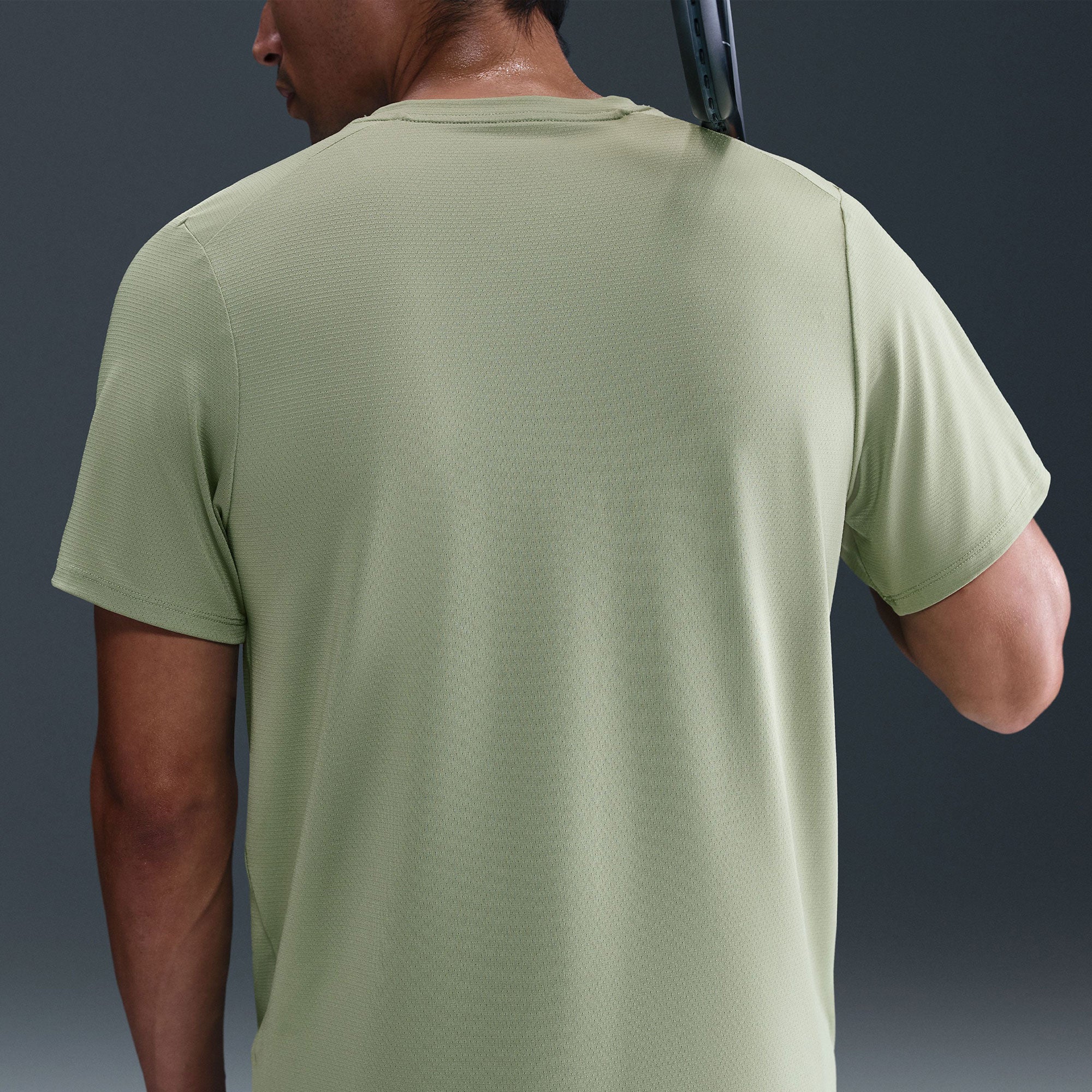 NikeCourt Advantage Men's Dri-FIT Tennis Shirt - Image 2